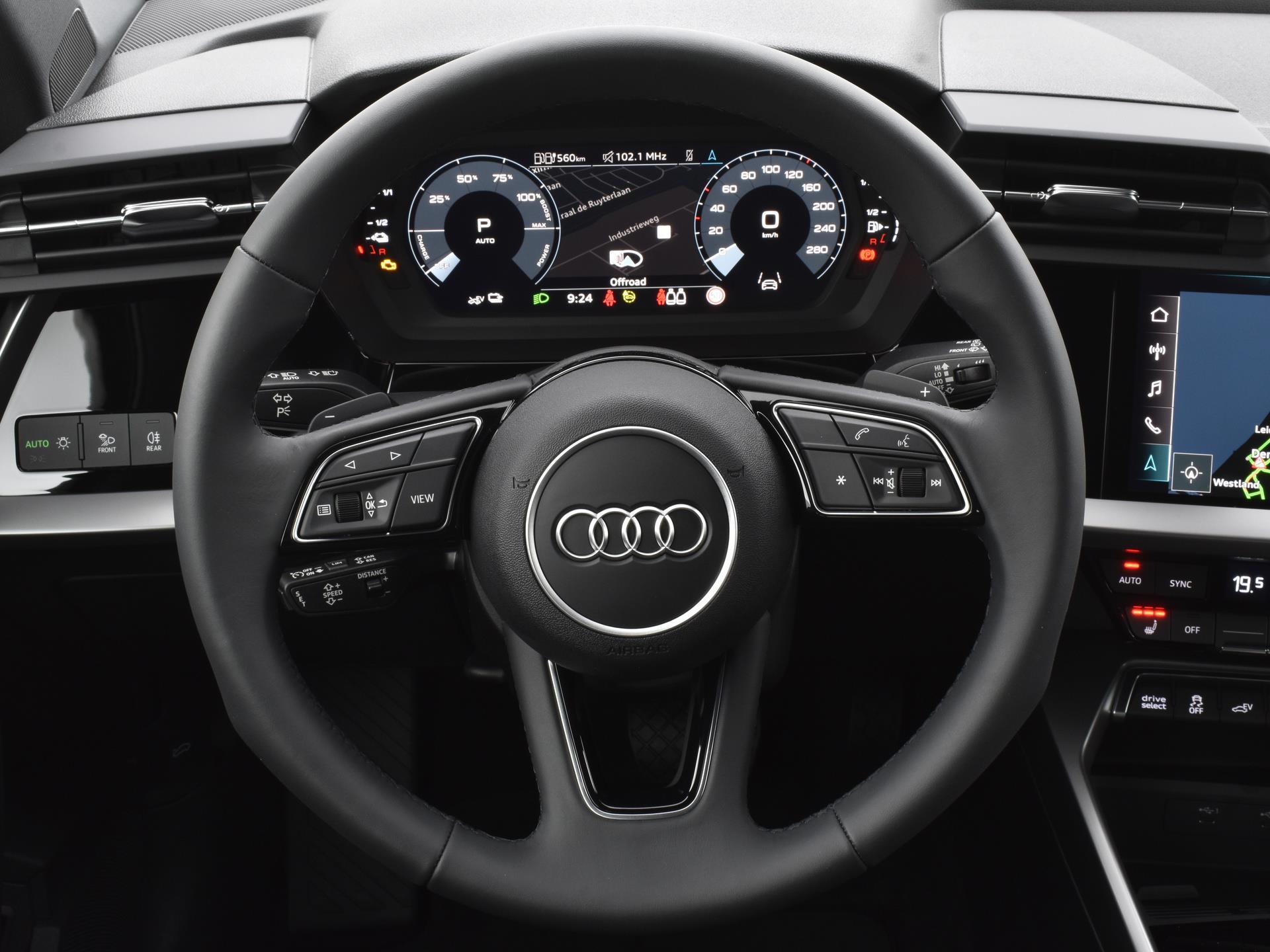 Audi A3 Sportback 40 TFSI e Advanced edition 204 PK ·stoelverwarming·18″·S-line achterspoiler·adaptive cruise control·Audi Sound·All Season banden