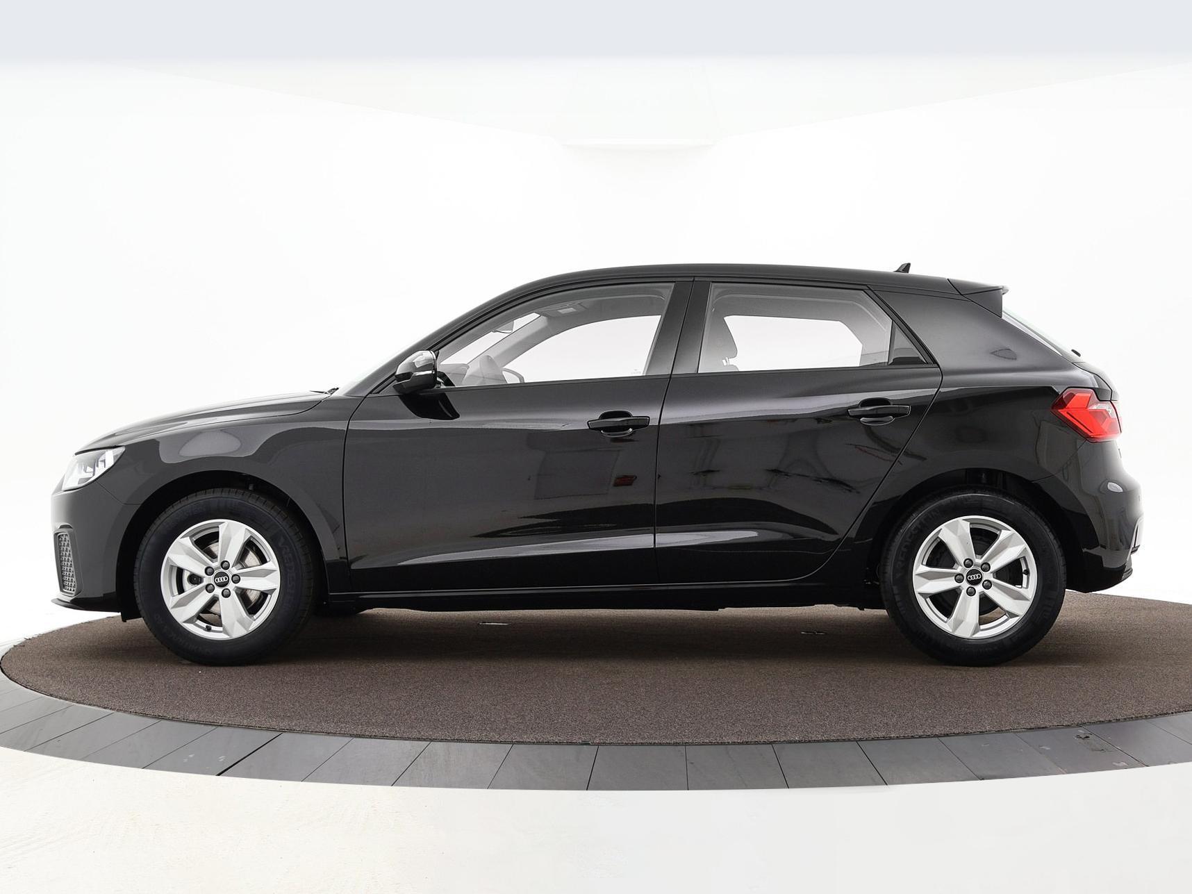 Audi A1 Sportback Pro Line 25 TFSI 70 kW / 95 pk Sportback 5 versn.  · Private Lease Actie €469