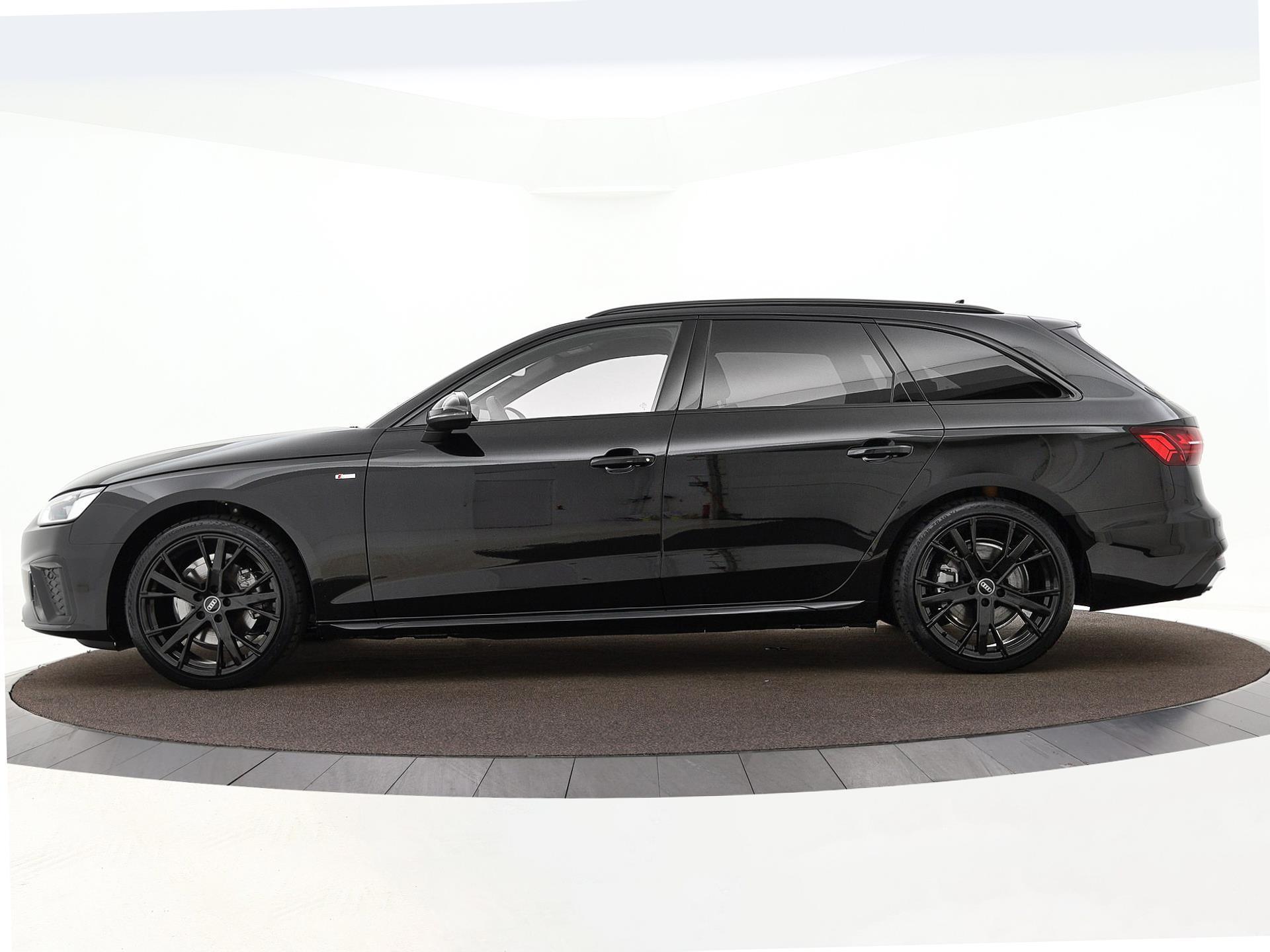 Audi A4 Avant 35 TFSI 150pk S-Tronic S edition Competition | Navigatie | Camera | Apple Car Play | 19” Velgen | PDC V+A | Clima | Stoelverwarming | Garantie t/m 22-04-2028 of 100.000km