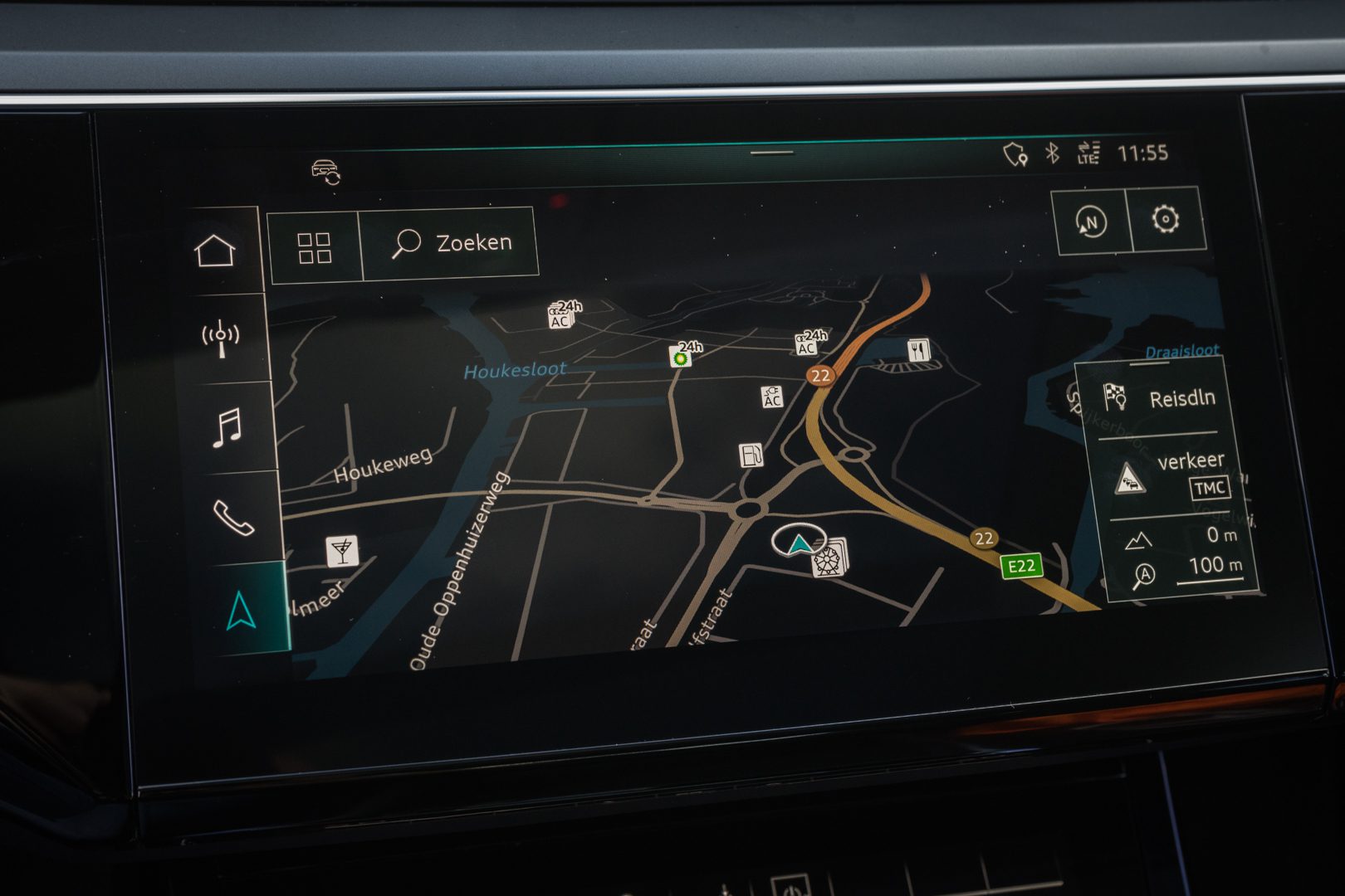 Audi e-tron e-tron 50 quattro Launch edition plus 71 kWh Panoramadak/ Leer/ Pdc/ Stoelverwarming/ Luchtvering/ Carplay/ Adapt. cruise