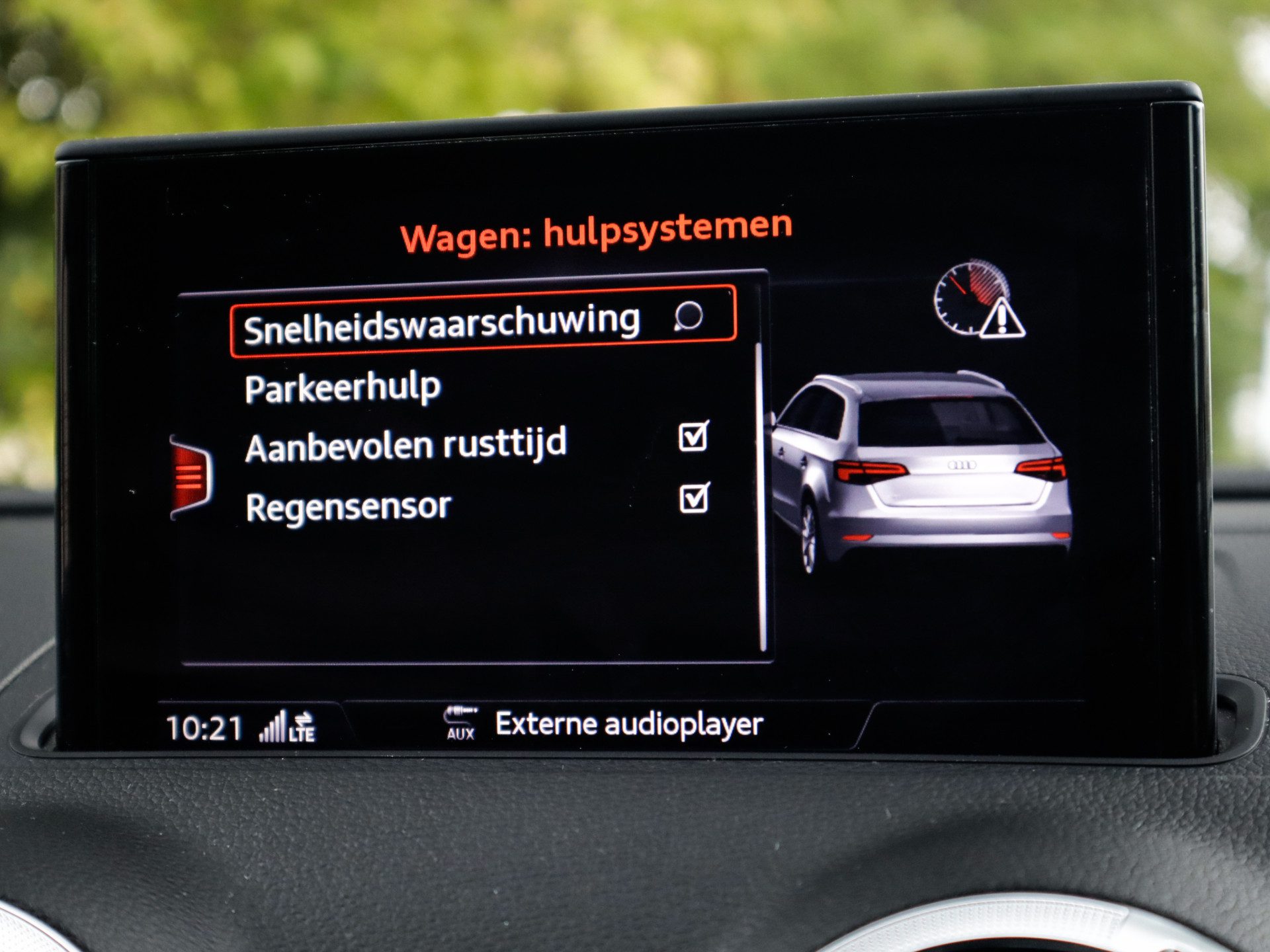 Audi A3 Sportback 35 TFSI CoD Advance (150 PK) 1e-Eig, Keurig-Onderh, 12-Mnd-BOVAG, NL-Auto, Alcantara,  Navigatie/Apple-carplay/Android-Auto, Cruisecontrol, Parkeersensoren, Sportstoelen, Lm-Velgen-17Inch Privacy-Glas