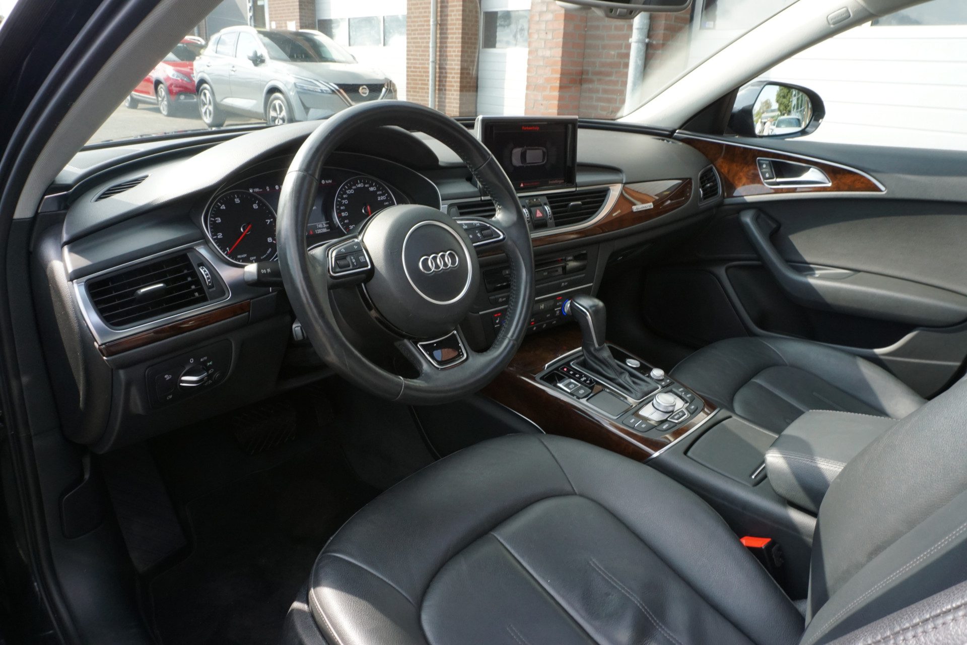 Audi A6 Avant 2.0 TFSI QUATTRO 252PK PREMIUM PANORAMADAK FULL LED LEDER STOELVERWARMING ELECTR.TREKHAAK NAVI CLIMA CRUISE BLUETOOTH PDC V+A LMV ELECTR.STOELEN+MEMORY ELECTR.KLEP ENZ…