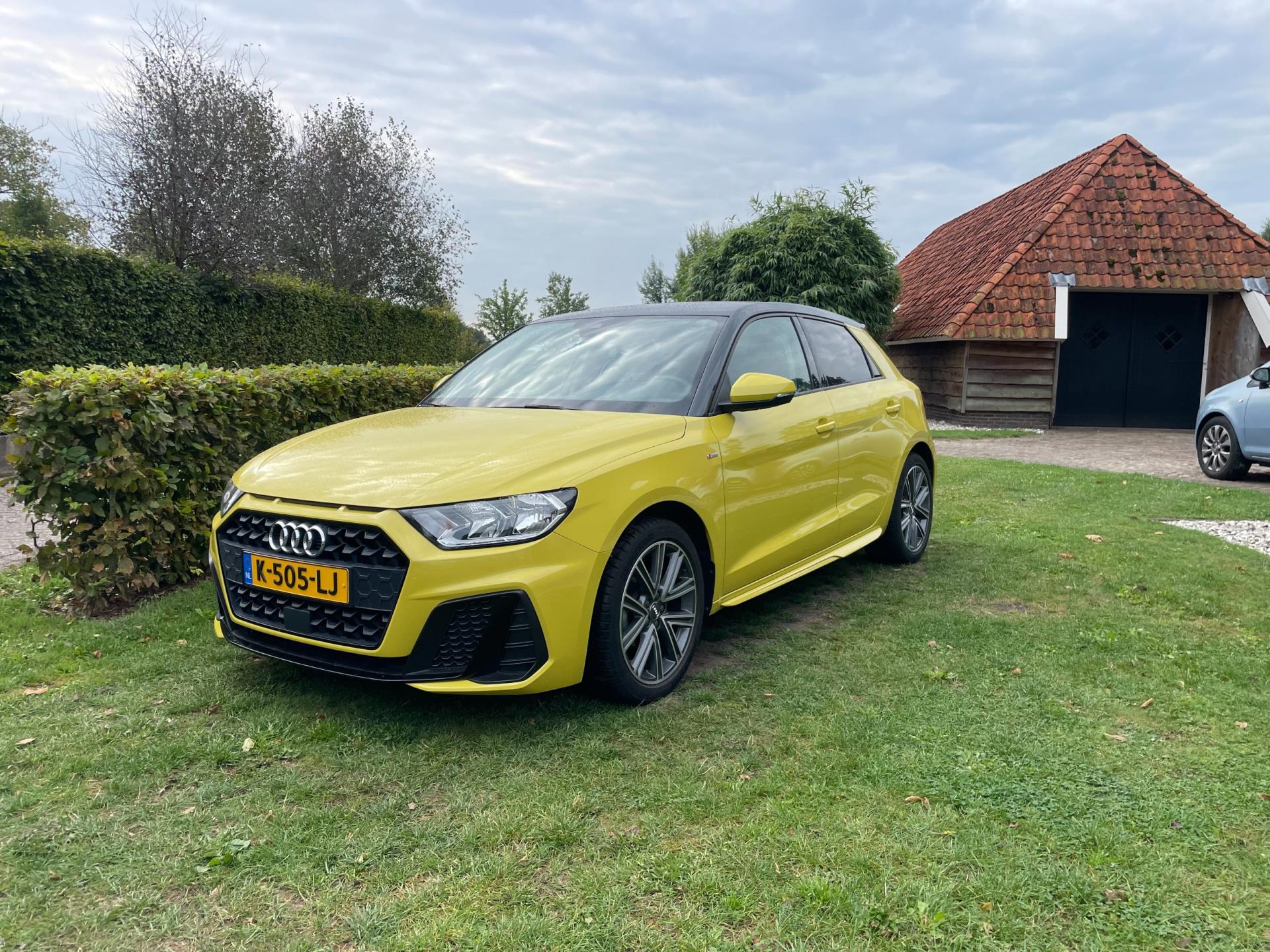 Audi A1 Sportback 25 TFSI S Line edition one-Carplay-PDC-Stoelverw-Virtual-