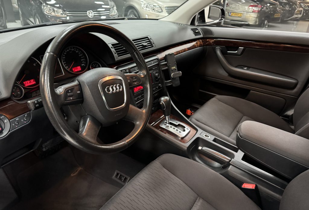 Audi A4 Limousine 2.0 TFSI Advance Automaat