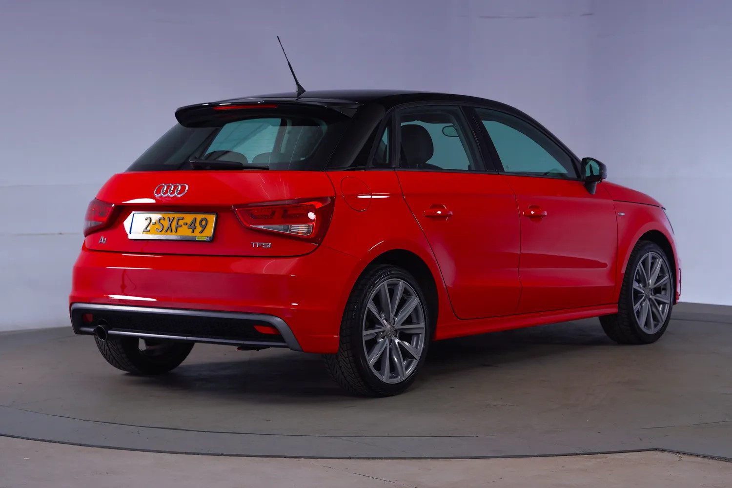 Audi A1 A1 SPORTBACK 1.2 TFSI Admired [ Airco S-Line cruise ]