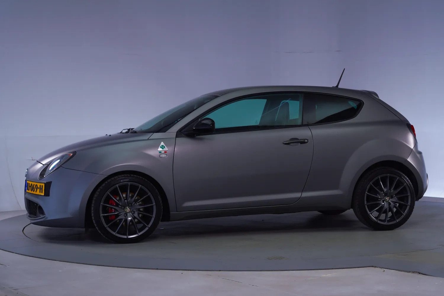 Alfa Romeo MiTo 1.4 T Quadrifoglio Verde Aut. [ Sabelt-Carbon Kuipstoelen Navi Clima ]