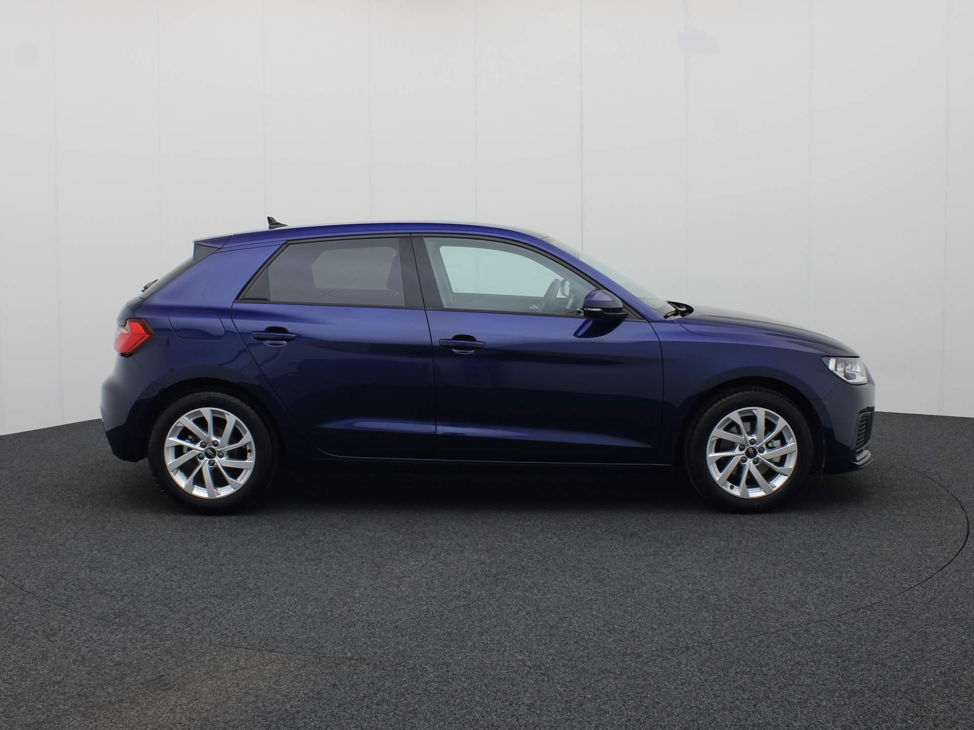 Audi A1 Sportback 30 TFSI/110PK Advanced · Parkeersensoren · Sportstoelen · Stoelverwarming · Garantie tot 14-05-2028 of 100000km