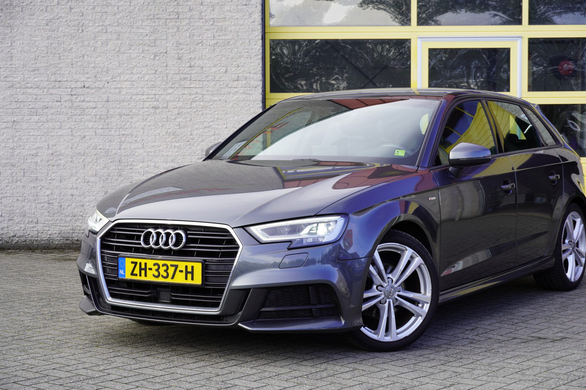 Audi A3 Sportback 35 TFSI 150PK! Automaat S-Line BJ2019 Lmv 18″ | Led | Pdc | Navi | Dynamische knipperlichten | Climate control | Cruis