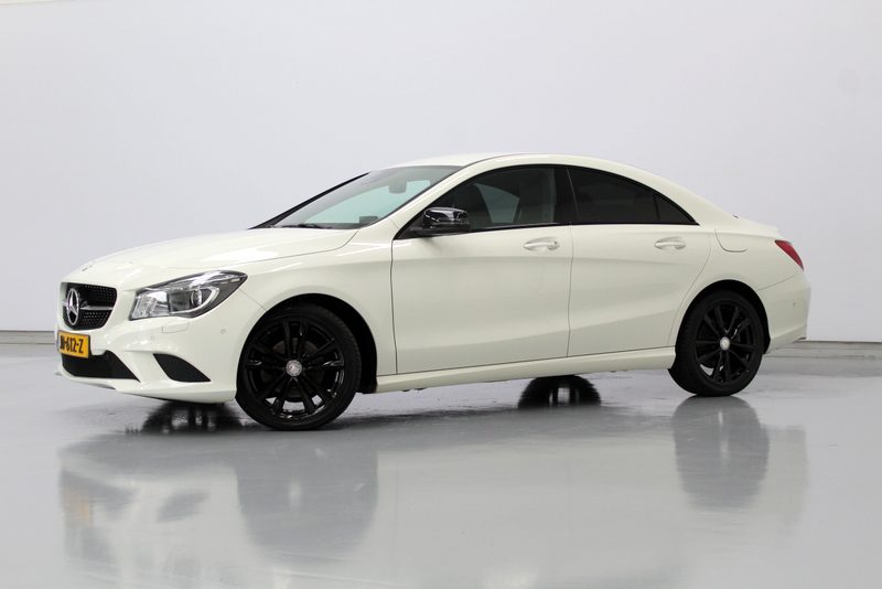 Mercedes-Benz CLA-Klasse 180 Ambition 123PK, NAVIGATIE | DEELS LEER | CRUISE CONTROLE | CAMERA | DEALER ONDERHOUDEN