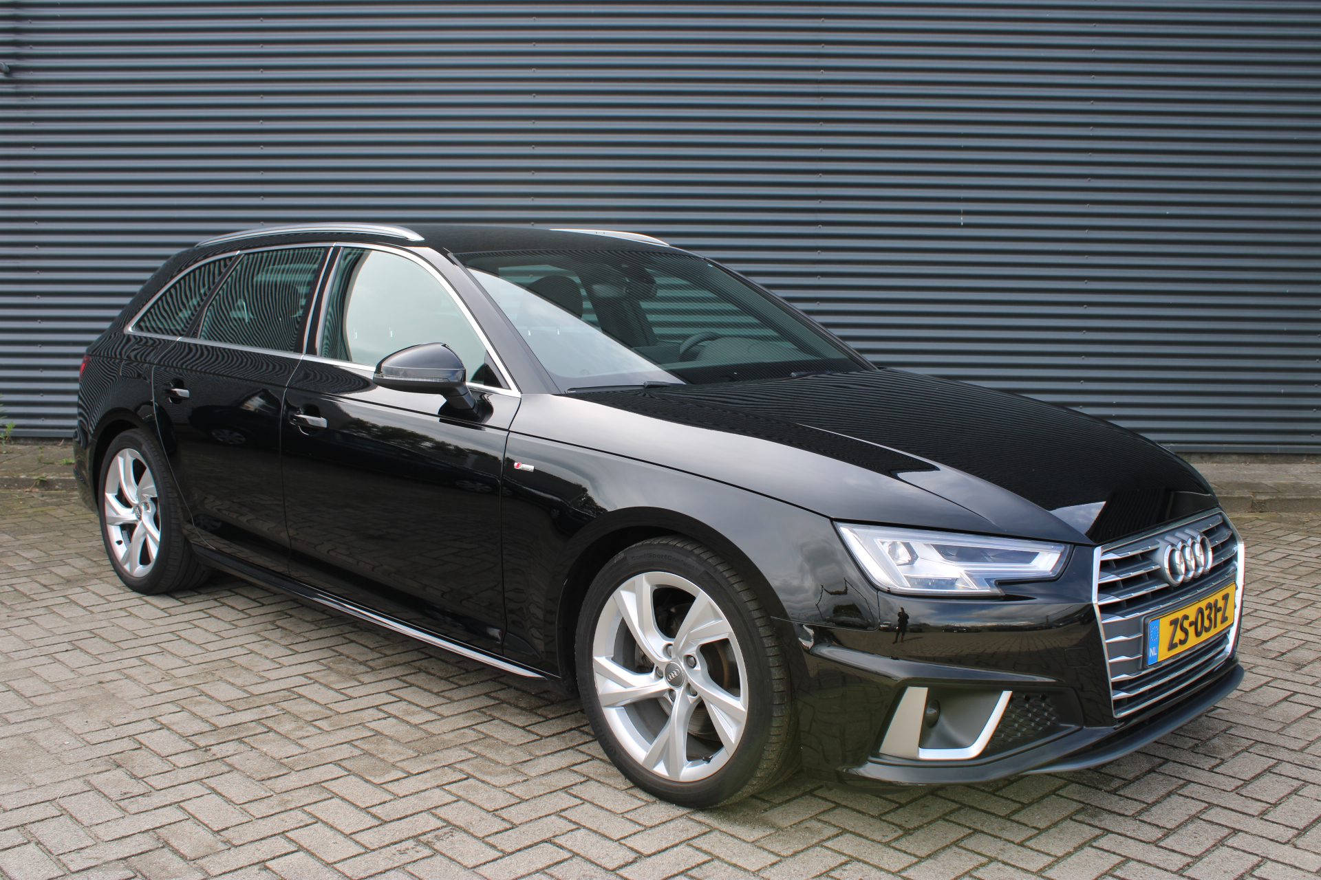 Audi A4 Avant 35 TFSI S-Line Full-Led Navigatie