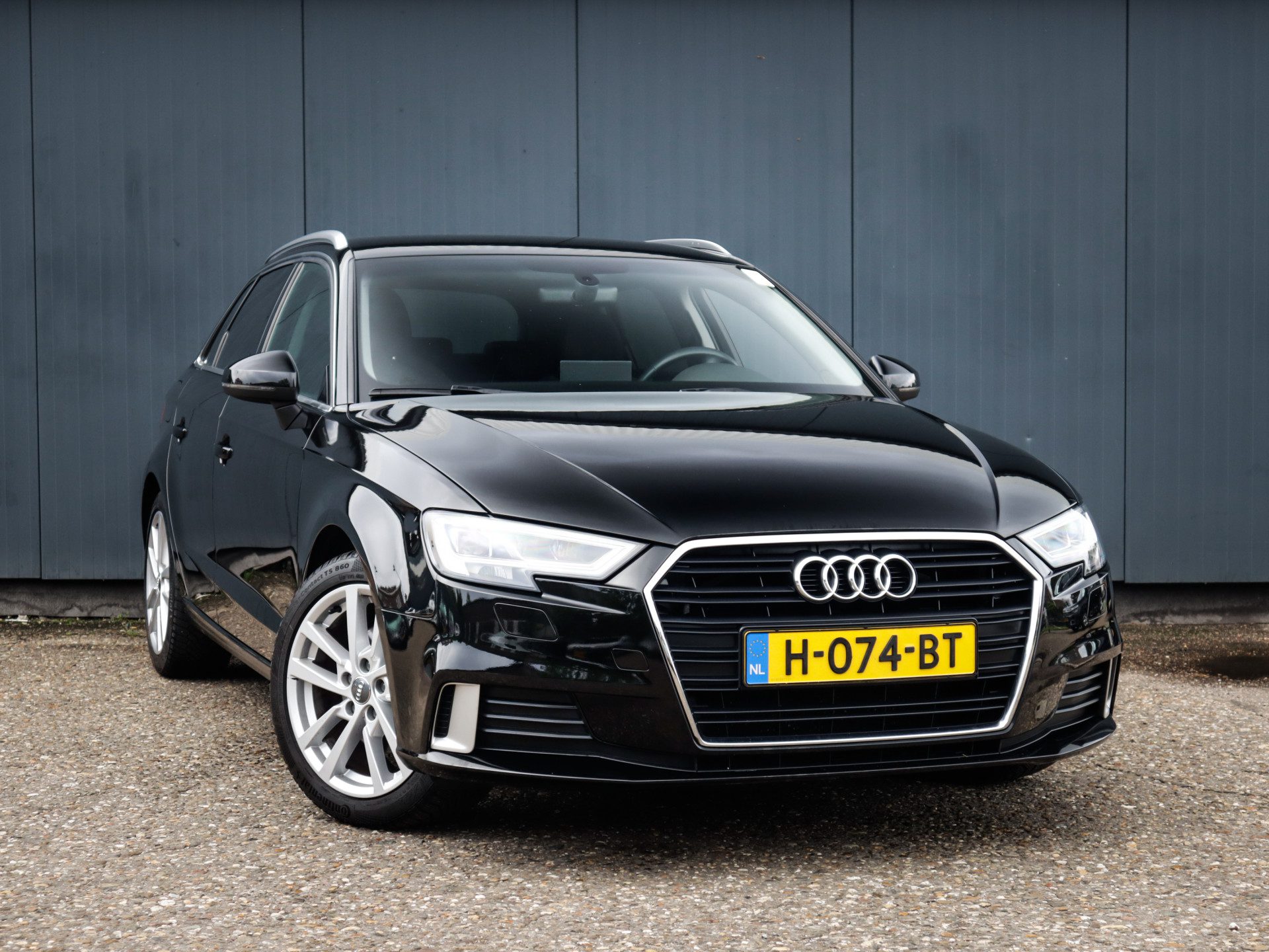 Audi A3 Sportback 35 TFSI CoD Advance (150 PK) 1e-Eig, Keurig-Onderh, 12-Mnd-BOVAG, NL-Auto, Alcantara,  Navigatie/Apple-carplay/Android-Auto, Cruisecontrol, Parkeersensoren, Sportstoelen, Lm-Velgen-17Inch Privacy-Glas