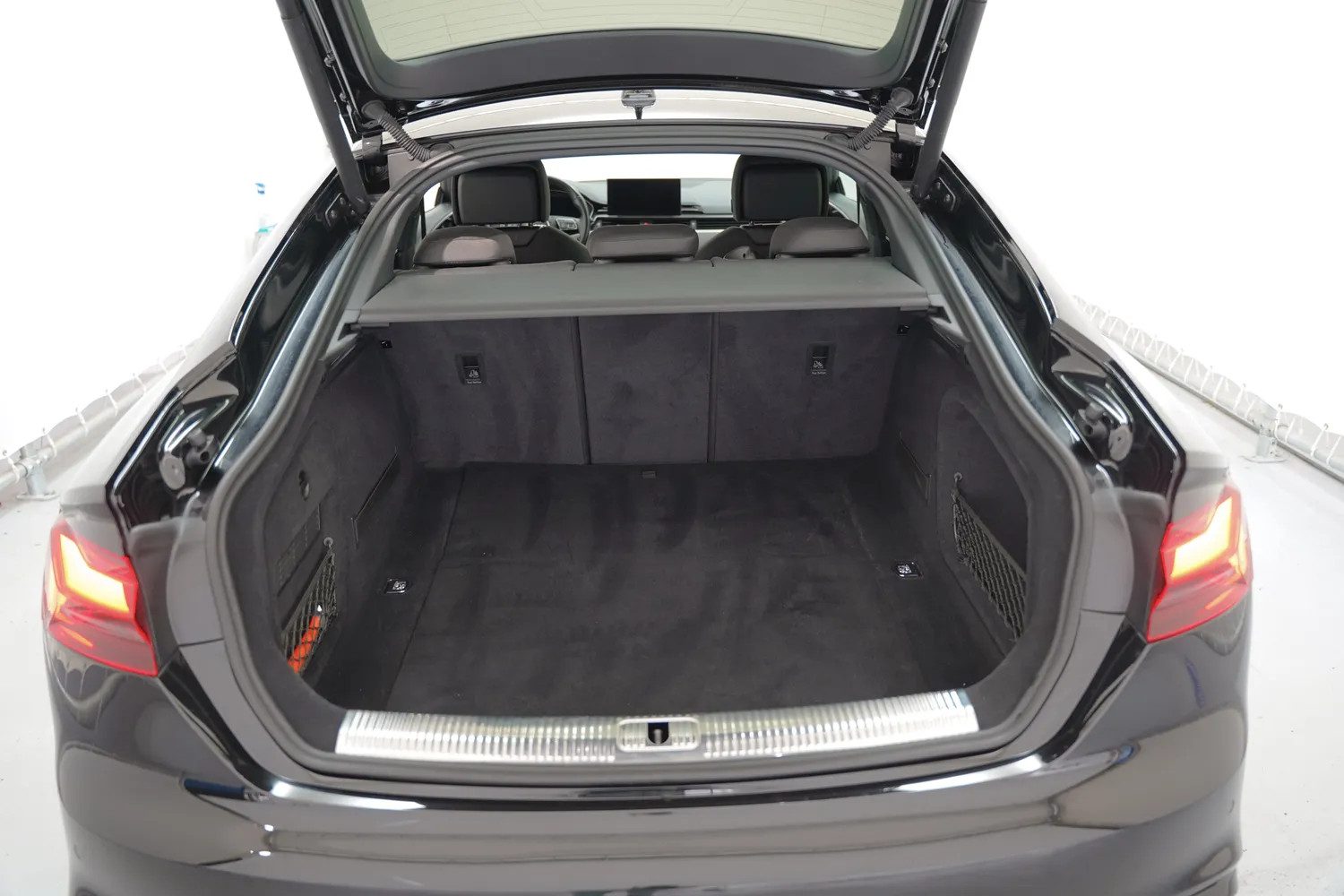 Audi A5 SPORTBACK 40 TFSI 190pk Launch Ed. Sport Aut. [ LED Virtual Navi Sportstoelen ]