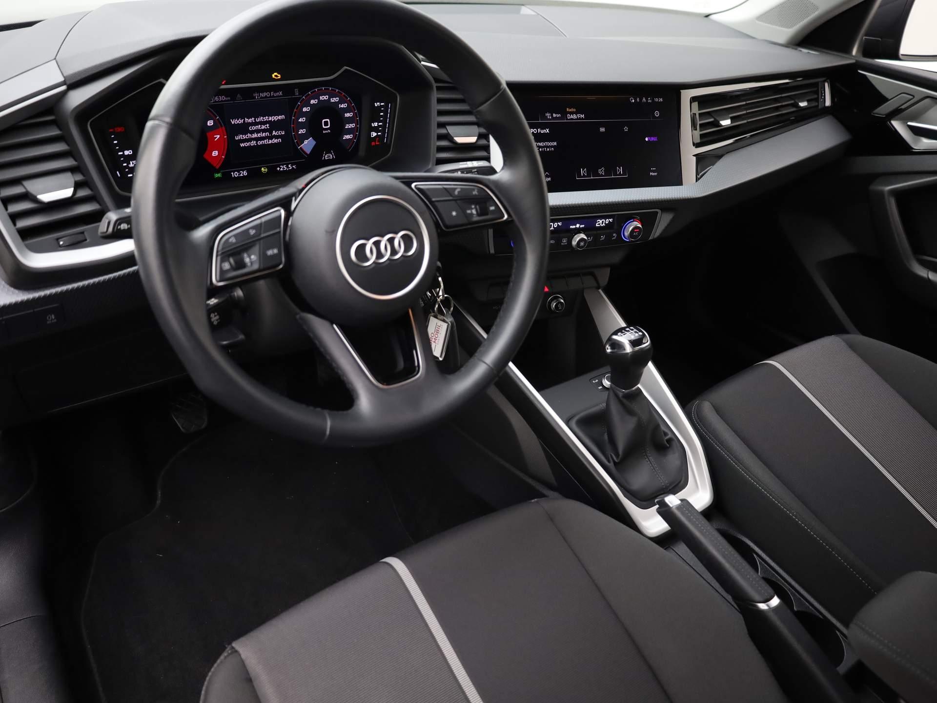 Audi A1 Sportback 30 TFSI/110PK Advanced · Cruise control · Parkeersensoren · Climatronic