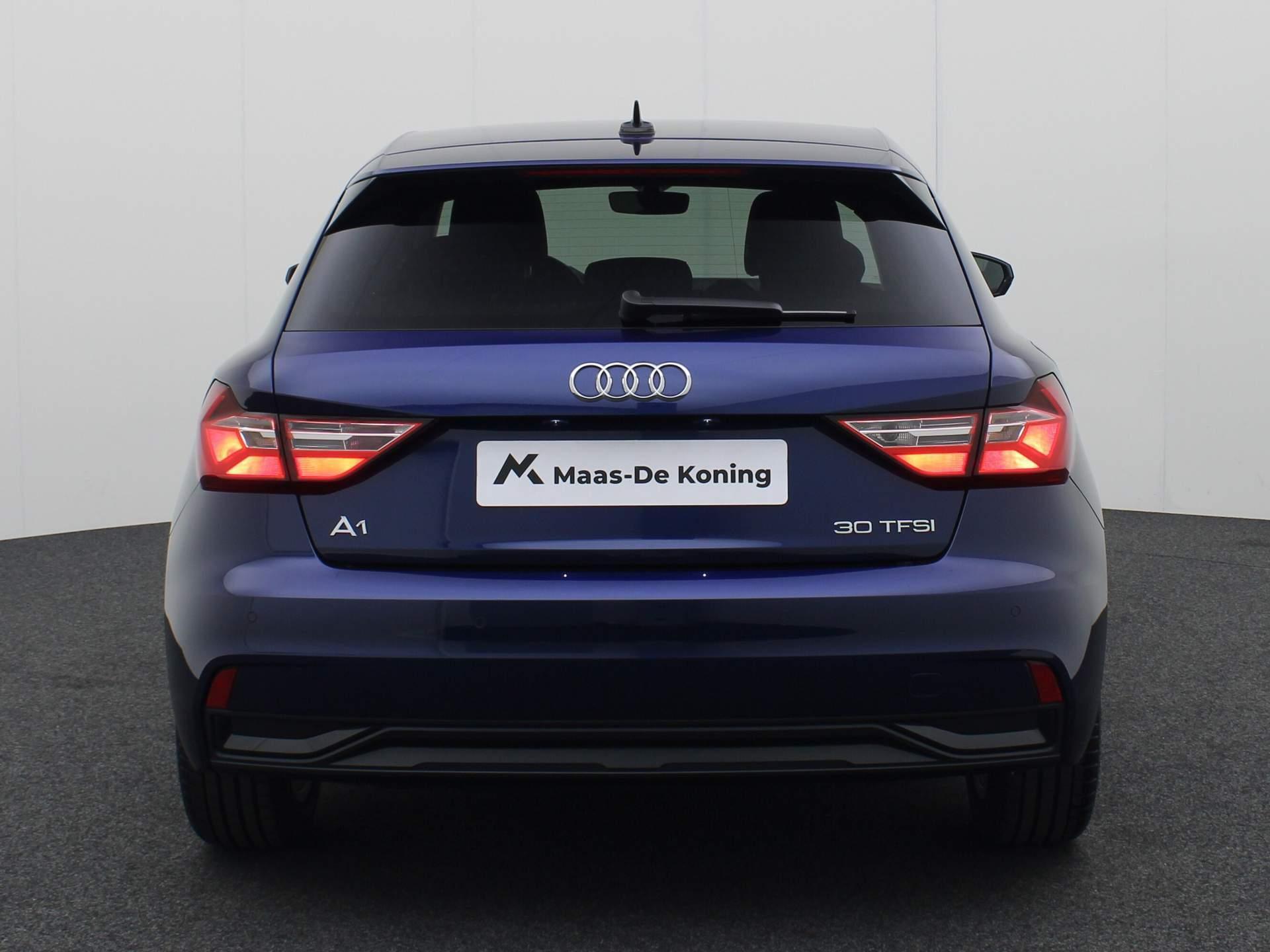 Audi A1 Sportback 30 TFSI/110PK Advanced · Parkeersensoren · Sportstoelen · Stoelverwarming · Garantie tot 14-05-2028 of 100000km