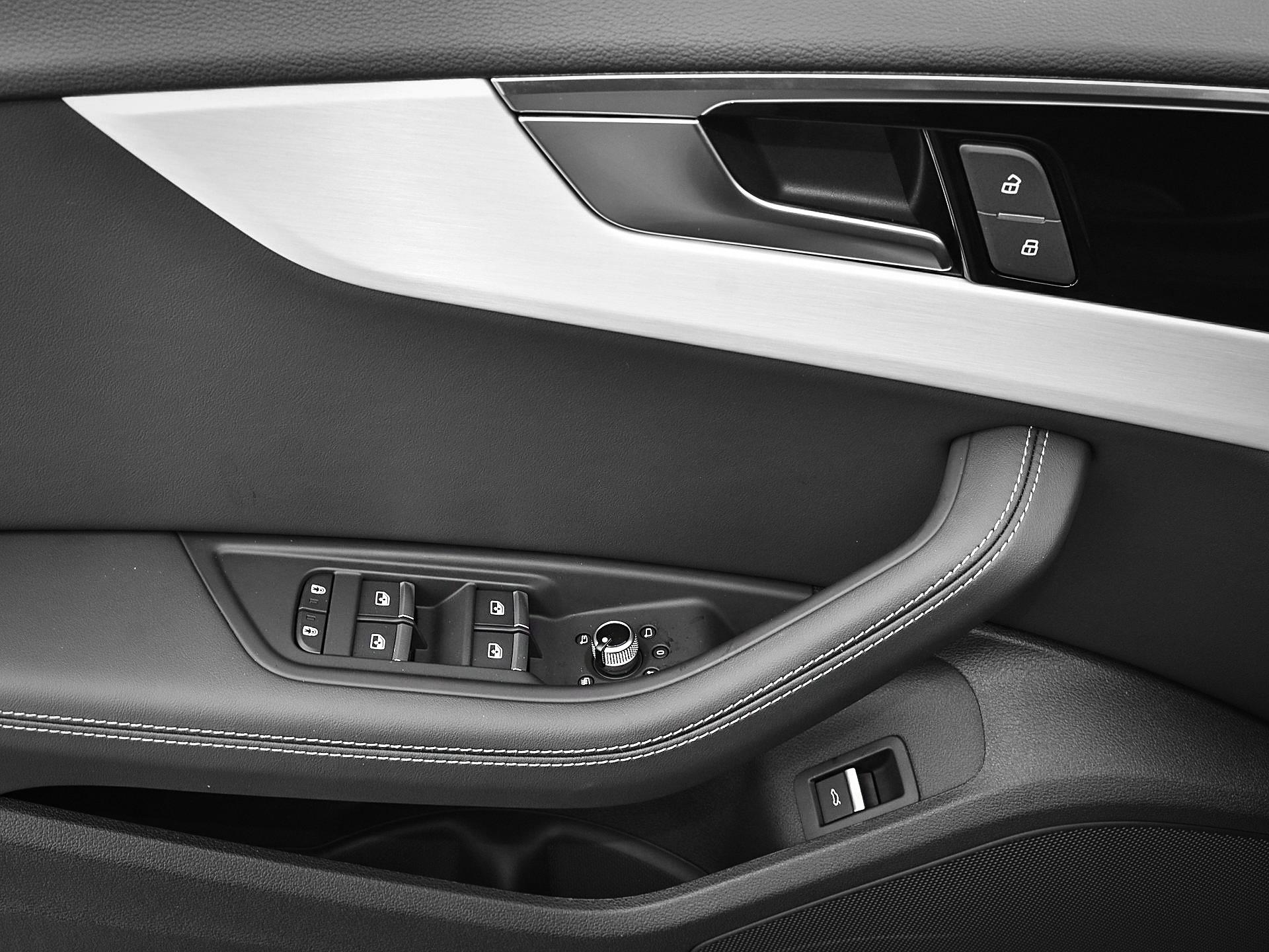 Audi A5 Sportback 35 TFSI S edition Competition 150 PK ·Assistentiepakket rijden· Assistentie pakket parking· Audi virtual cockpit plus·