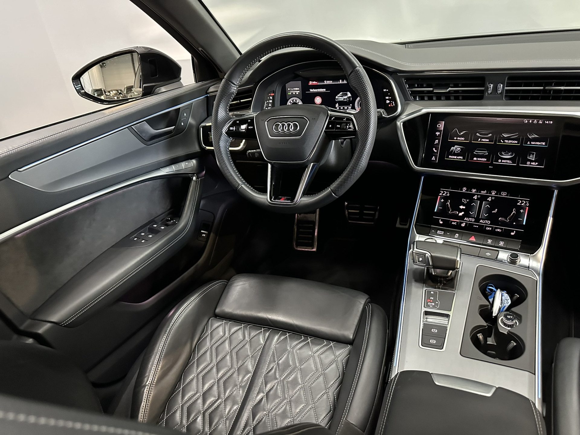 Audi A6 Avant 55 TFSI quattro Sport S line edition 3x S Line | LED | Adaptive Cruise | 360 Camera | Panorama | Luchtvering | Trekhaak | Apple Carplay  Android Auto | Isofix |