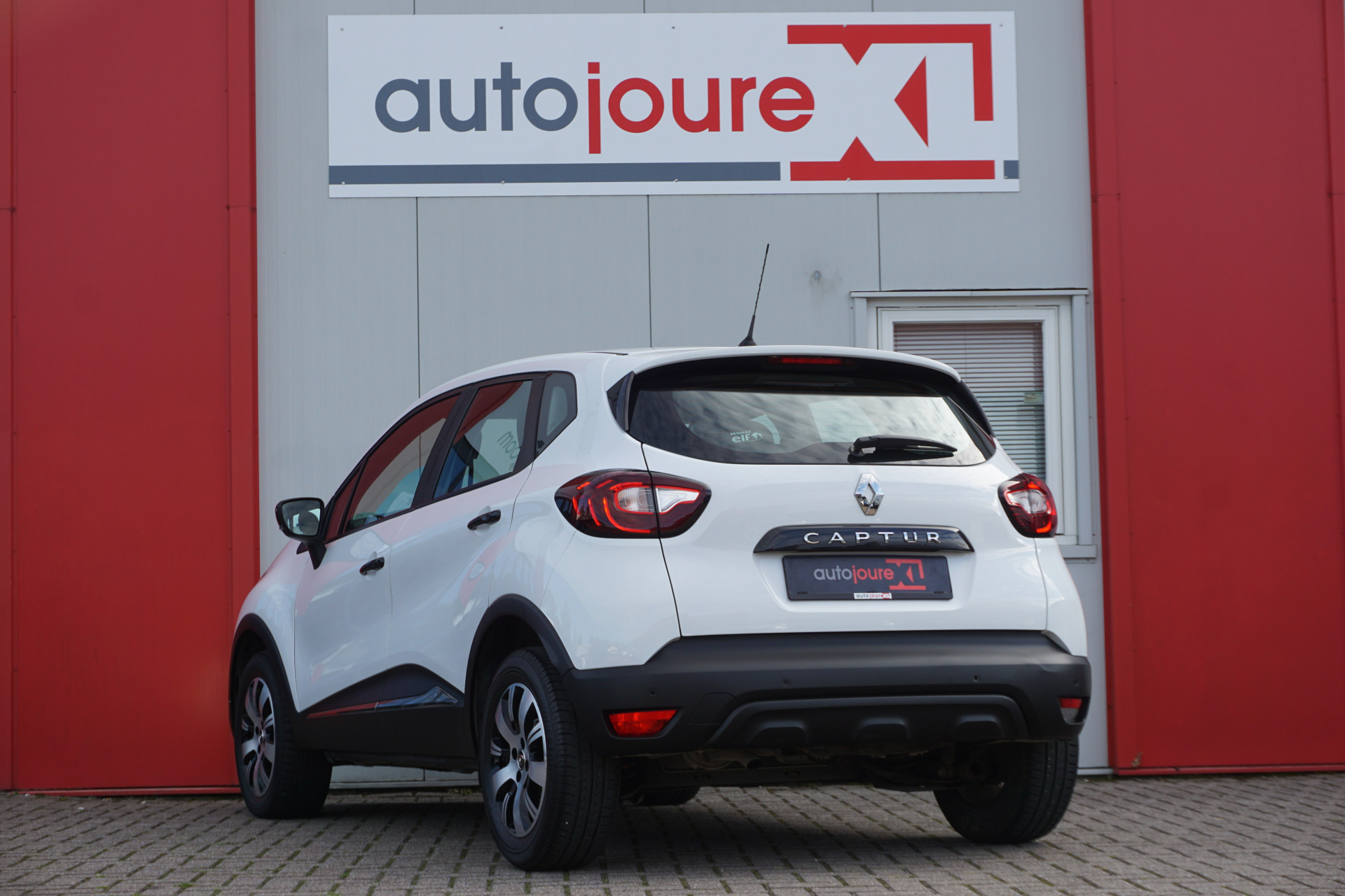 Renault Captur 1.5 dCi Zen | Rijklaar | Navigatie | Cruise Control | Airco | Origineel NL |