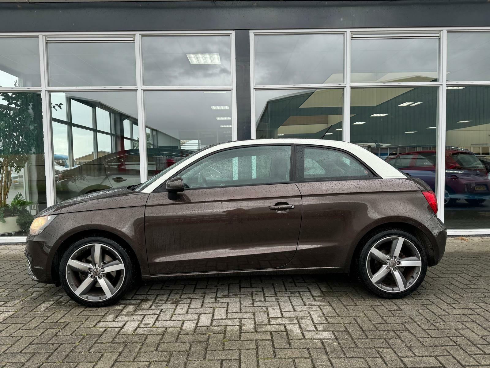 Audi A1  1.4 TFSI Ambition Pro Line Business | cruise control | navi | airco |