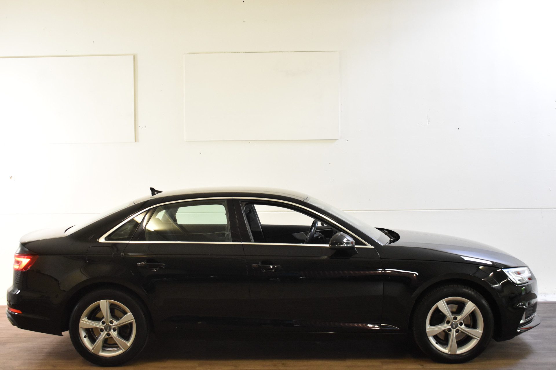 Audi A4 Limousine 35 TFSI S TRONIC SPORT EDITION NAVI/PDC/LED