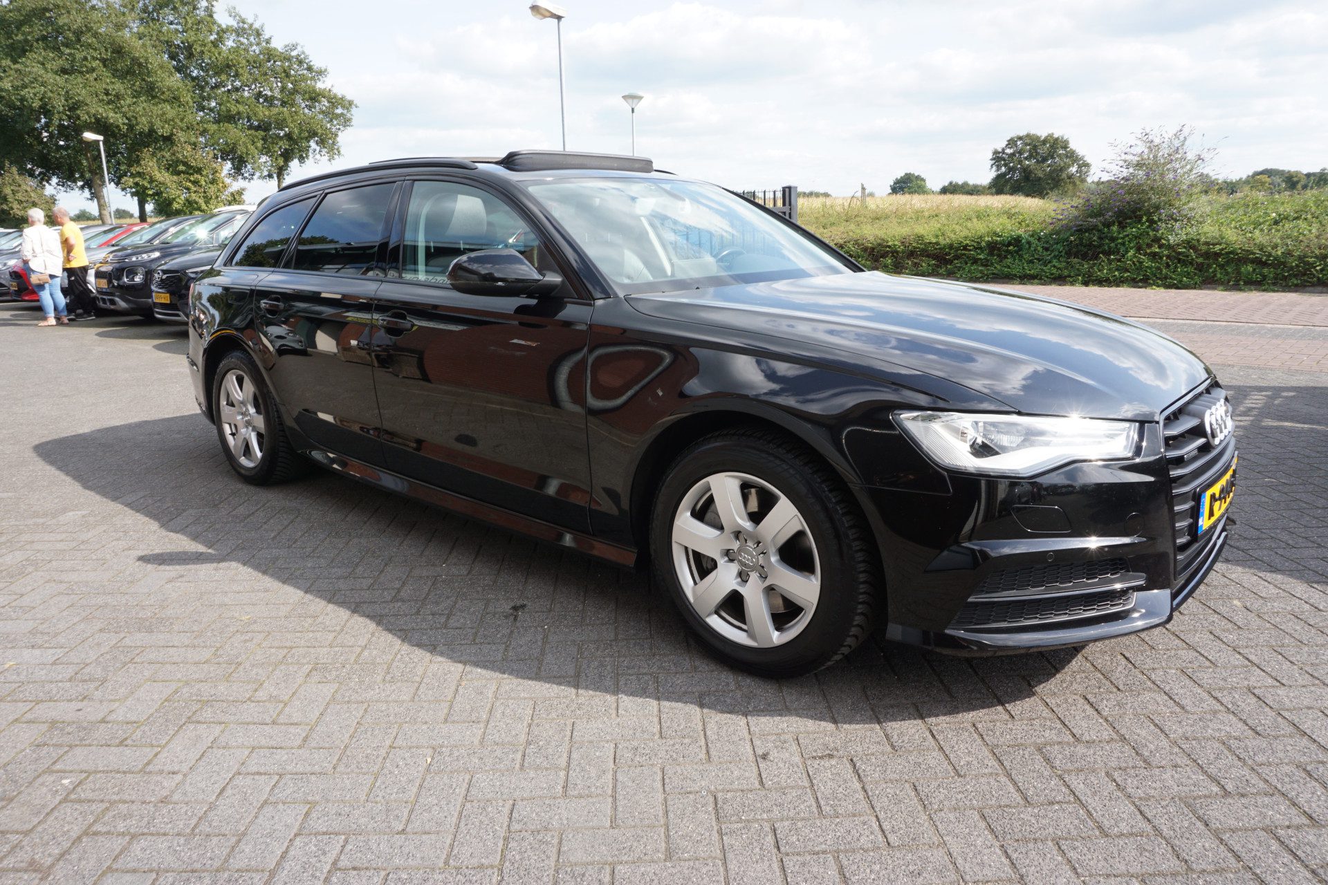 Audi A6 Avant 2.0 TFSI QUATTRO 252PK PREMIUM PANORAMADAK FULL LED LEDER STOELVERWARMING ELECTR.TREKHAAK NAVI CLIMA CRUISE BLUETOOTH PDC V+A LMV ELECTR.STOELEN+MEMORY ELECTR.KLEP ENZ…