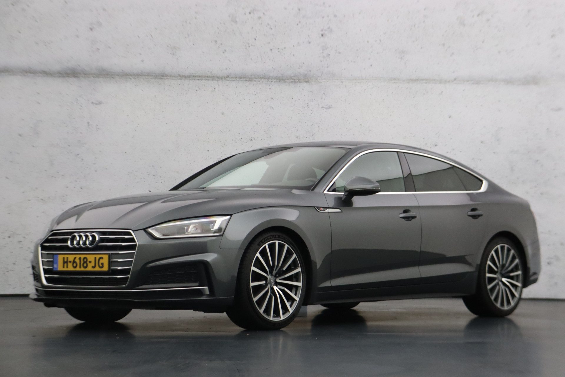 Audi A5 Sportback Sport S-line | Origineel NL | LED | Cruise control | Half leder | Bluetooth