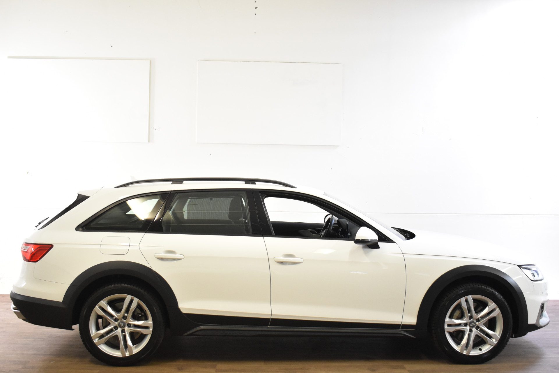 Audi A4 Allroad quattro 45 TFSI 245PK S-TRONIC NAVI/PDC/LED