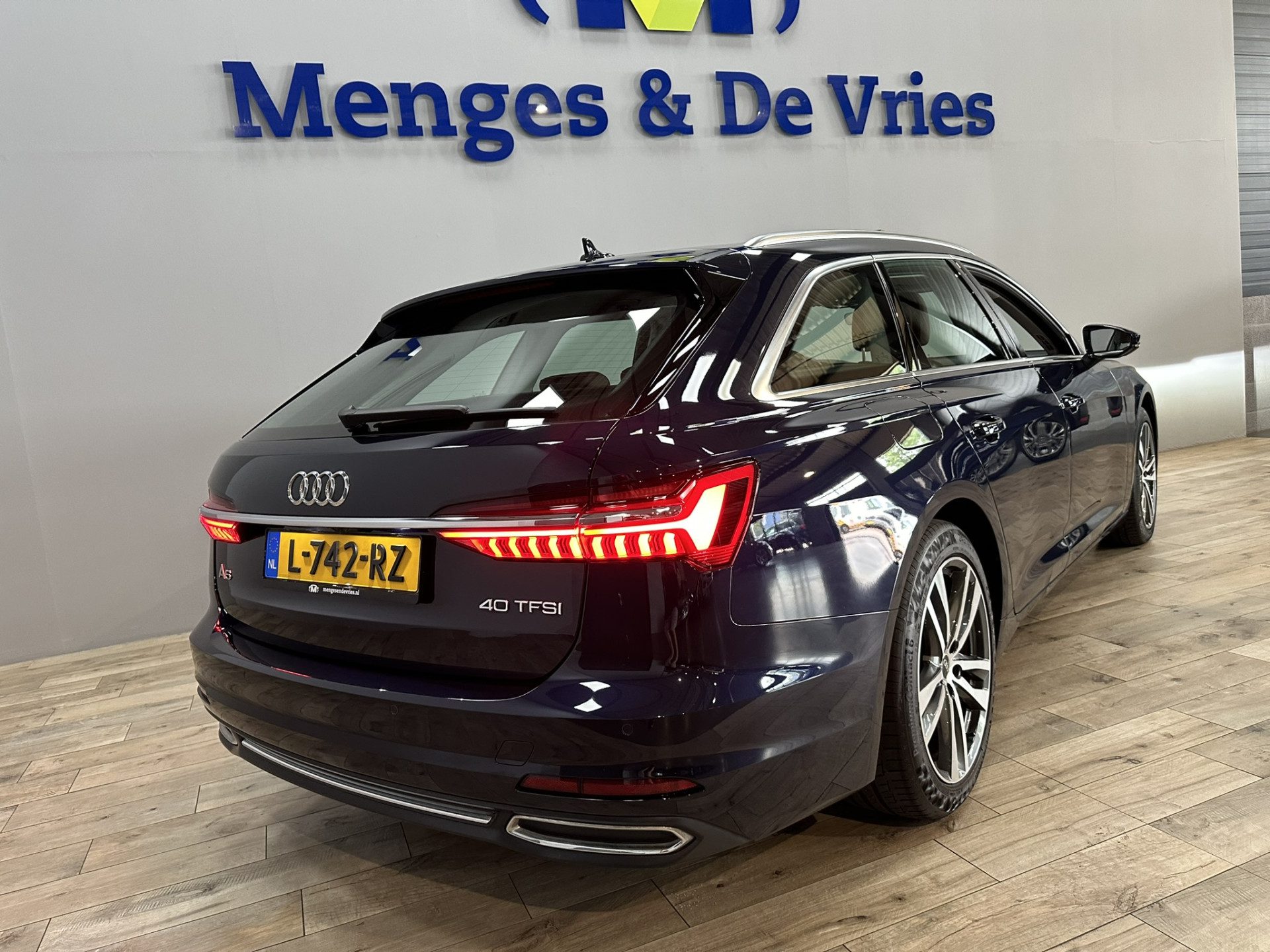 Audi A6 Avant 40 TFSI Business edition Virtual | LED | Panorama | Leer | Trekhaak | Camera | Adaptive Cruise | Apple Carplay Android Auto | Isofix | NAP |