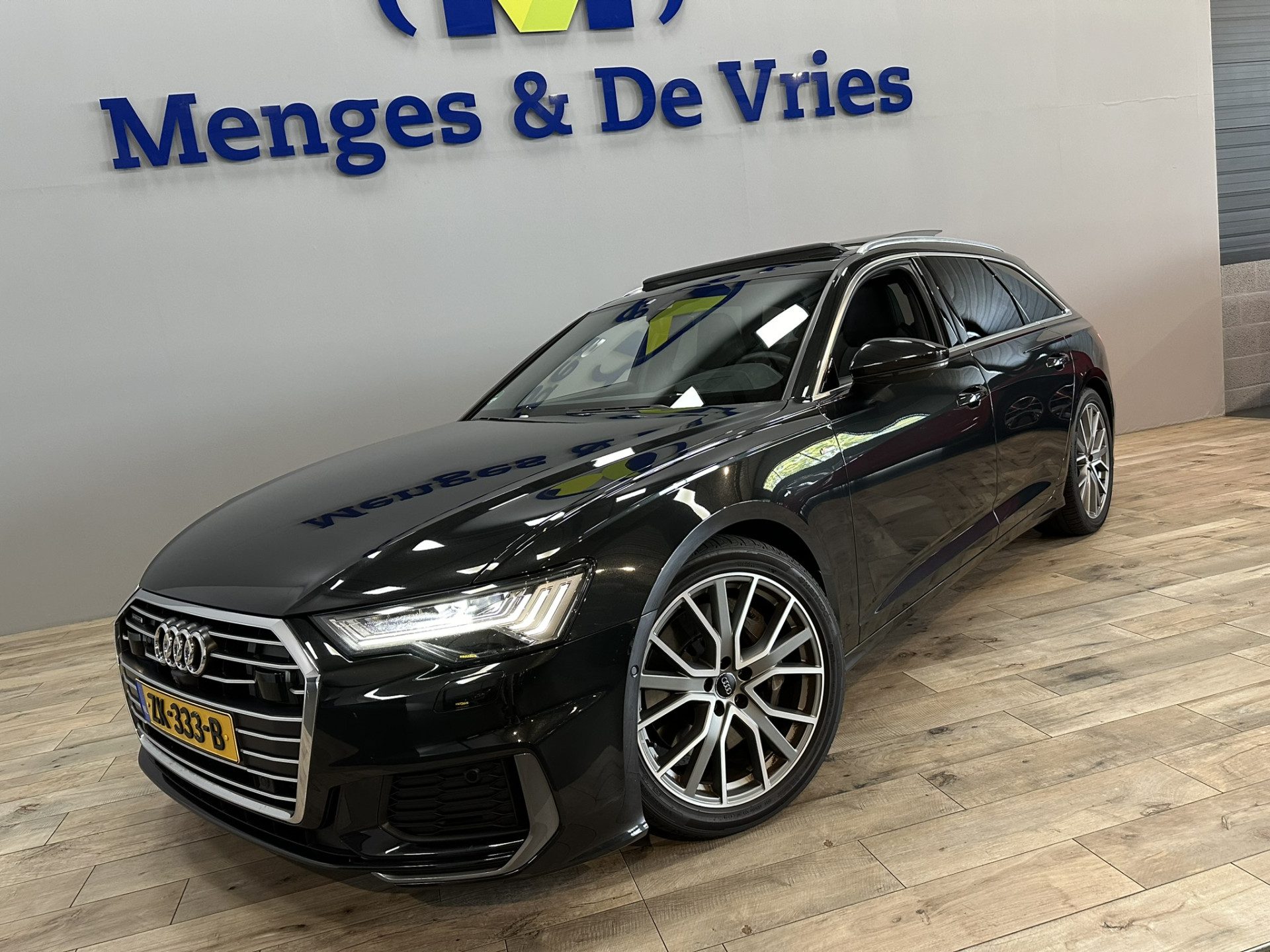 Audi A6 Avant 55 TFSI quattro Sport S line edition 3x S Line | LED | Adaptive Cruise | 360 Camera | Panorama | Luchtvering | Trekhaak | Apple Carplay  Android Auto | Isofix |