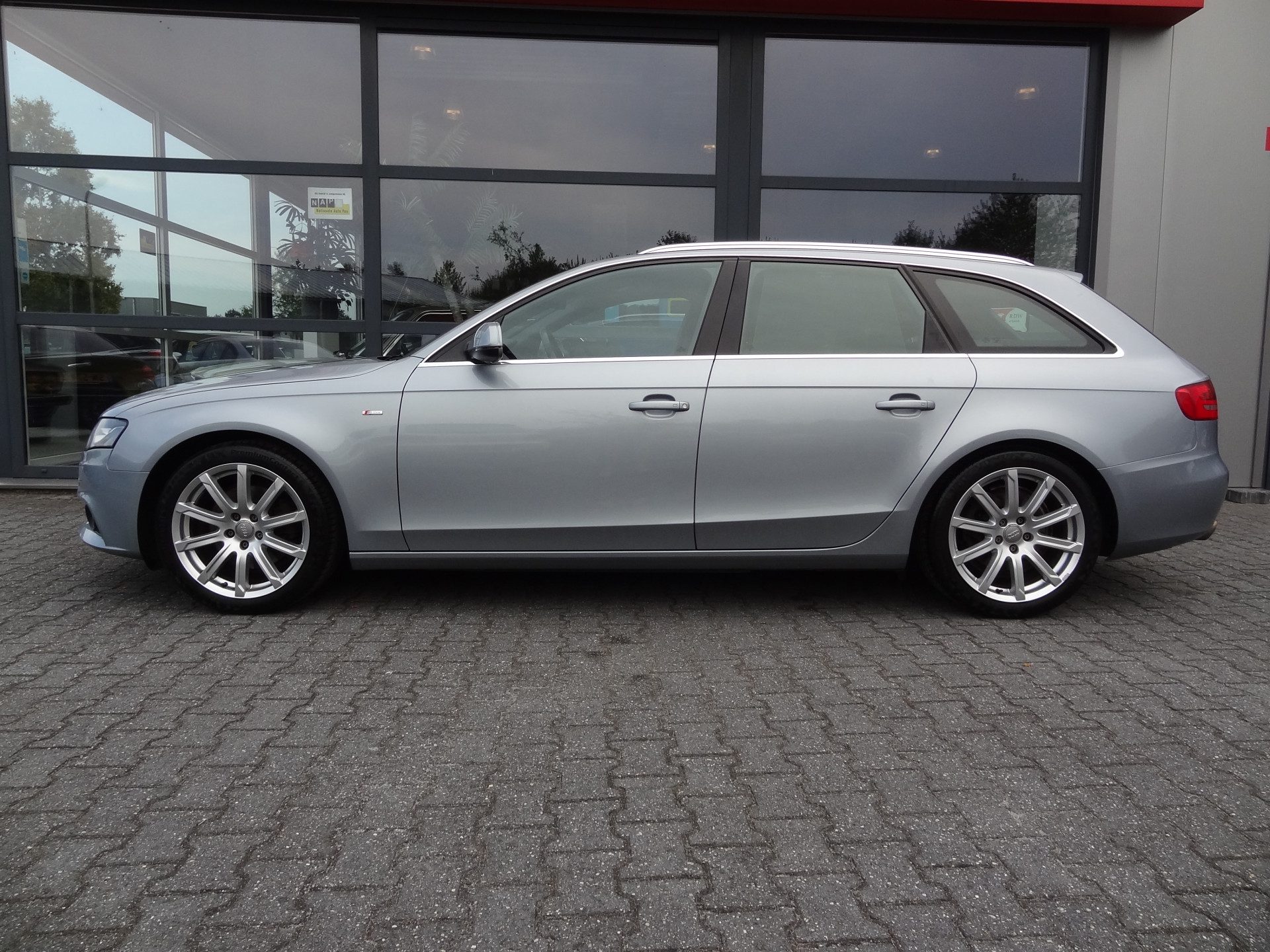 Audi A4 Avant 2.0 TFSI Pro Line S | modificatie / revisie