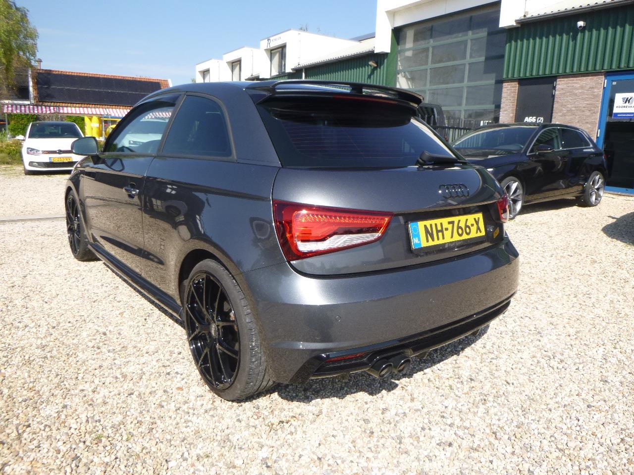 Audi A1 1.4 TFSI CoD Sport Pro Line S SCHAALSTOELEN 160 PK