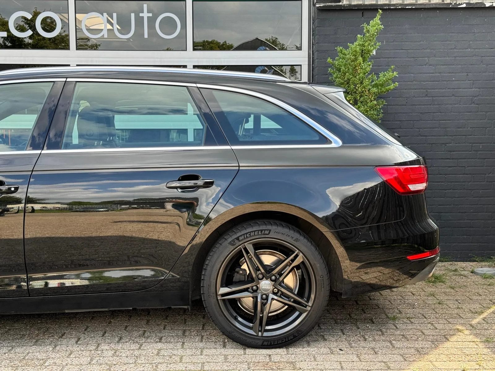 Audi A4 Avant 1.4 TFSI 150pk S-line / Camera