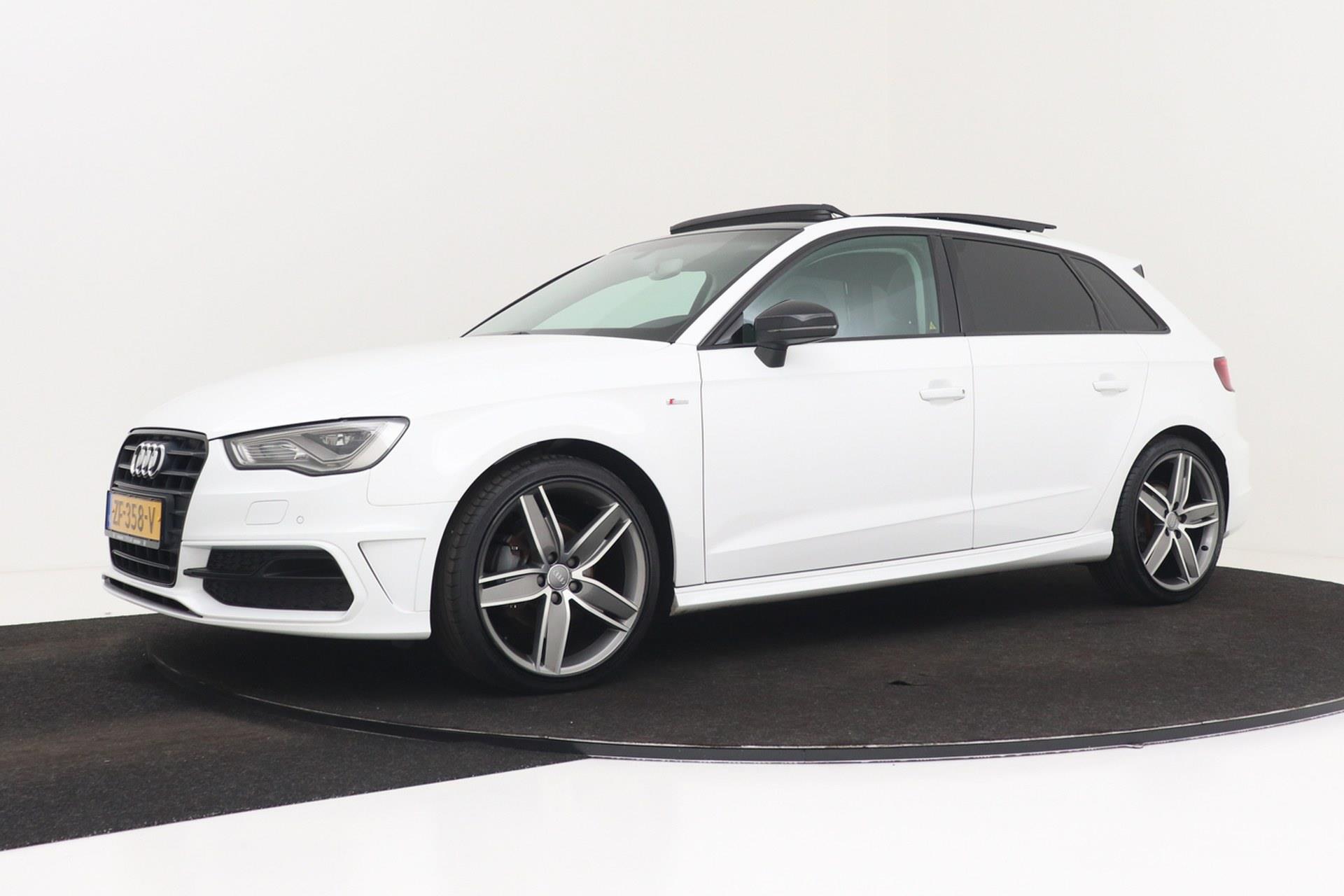 Audi A3 Sportback 1.4 TFSI Pro Line plus S-Line | Panoramadak | LED | Climate Control | Stoelverwarming | Cruise Control |