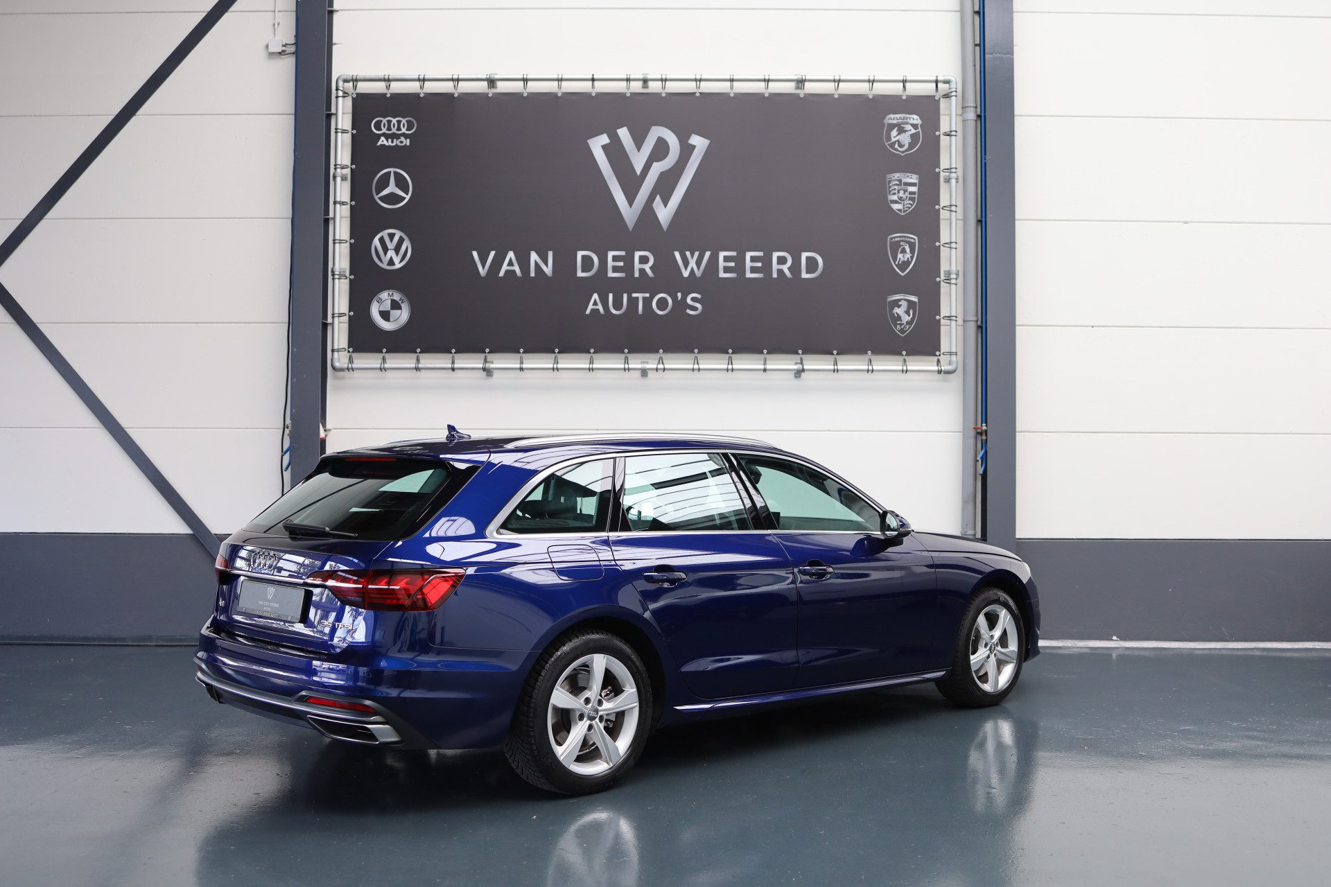 Audi A4 Avant 35 TFSI Launch edition Business | Ned Auto | unike Kleur | top uitvoering |