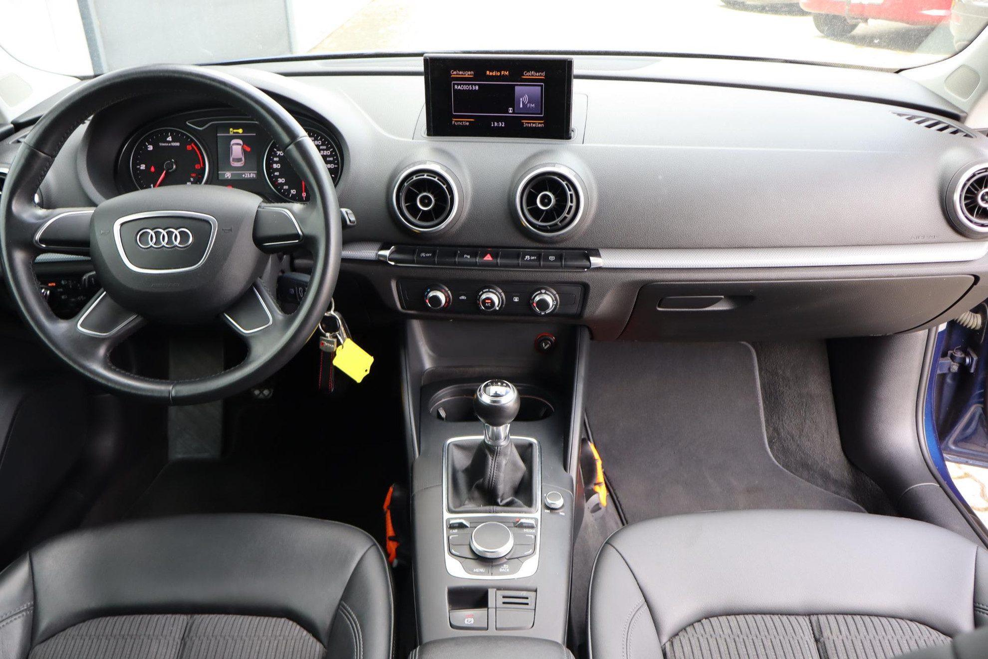 Audi A3 2.0 TDI Ambiente Elektrische ramen, Airco, Cruise control