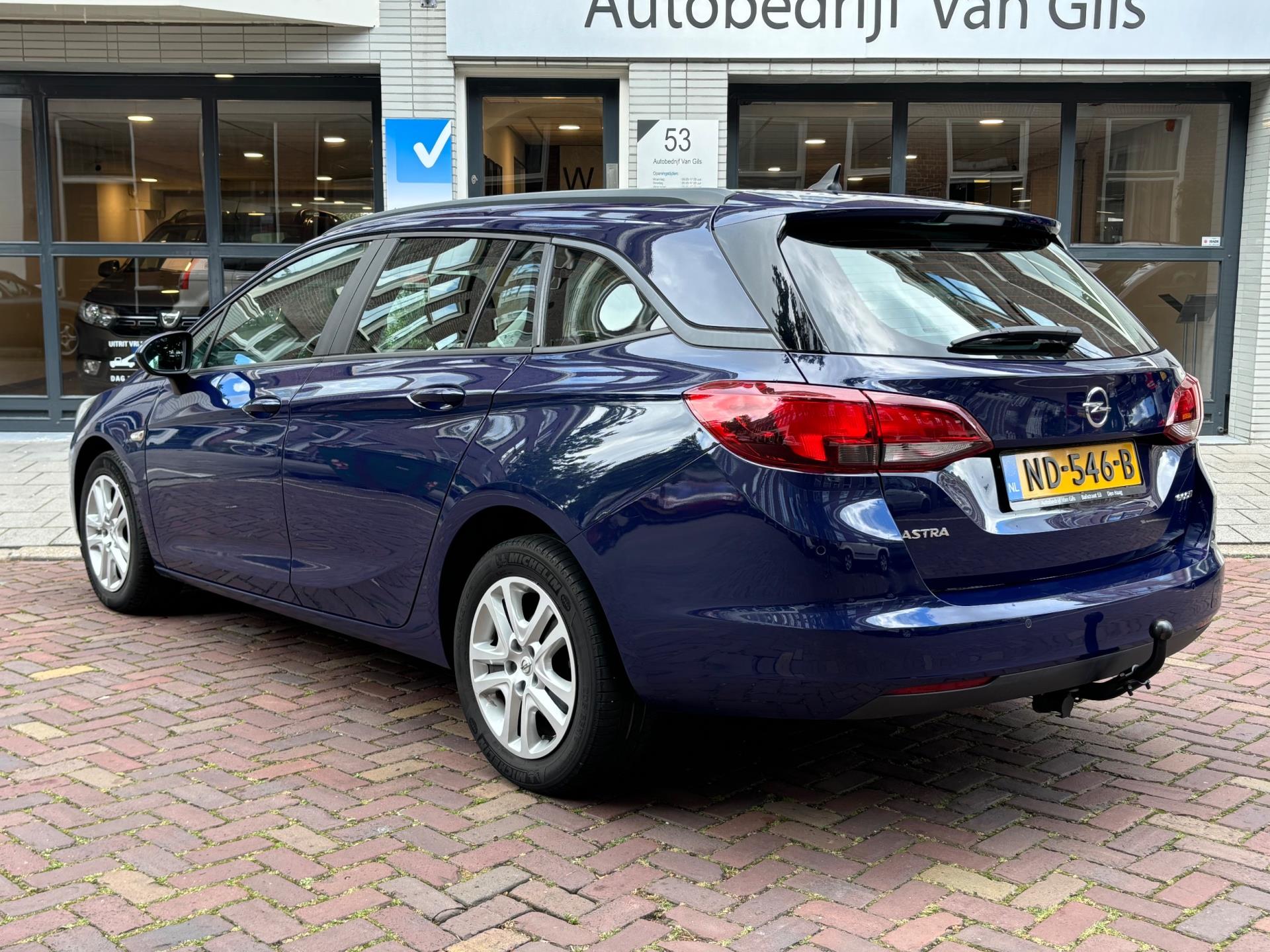 Opel Astra Sports Tourer 1.0 Edition | AIRCO | NAVIGATIE | PDC | TREHAAK |