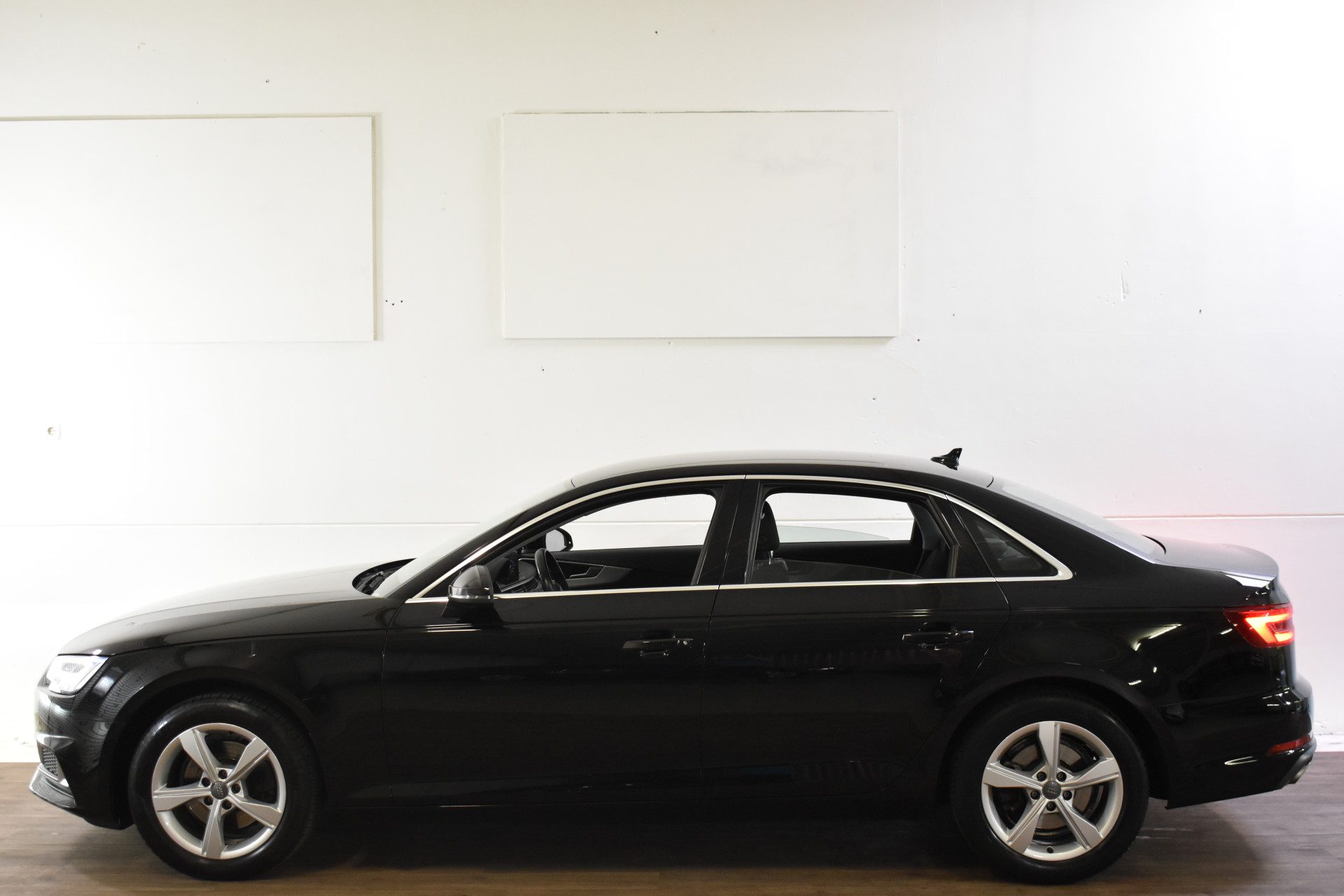 Audi A4 Limousine 35 TFSI S TRONIC SPORT EDITION NAVI/PDC/LED