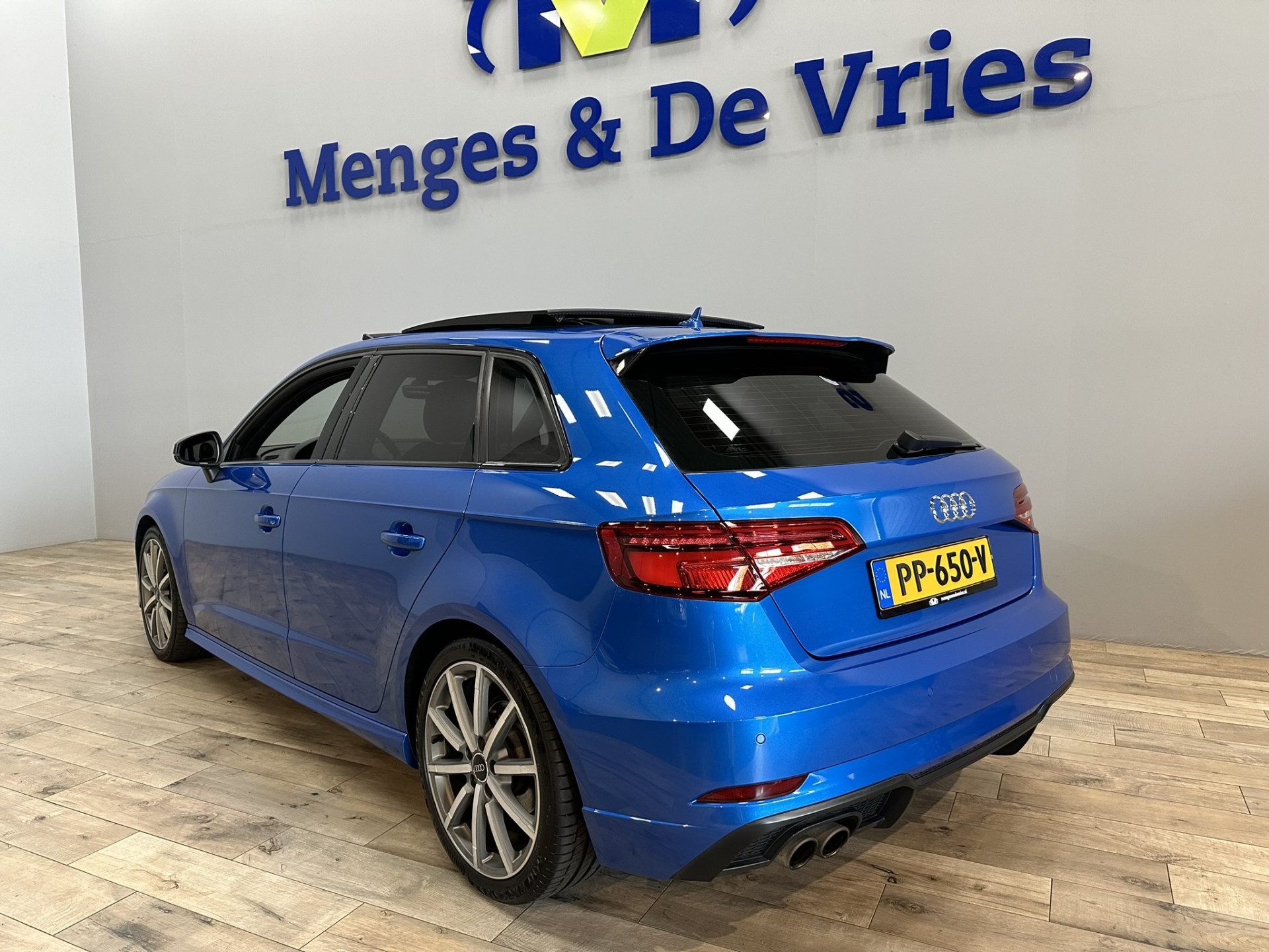 Audi A3 Sportback 1.5 TFSI CoD Sport Edition 3x S Line | LED | Panorama | B&O | Cruise Control | Navigatie | Apple Carplay | Isofix | NAP |