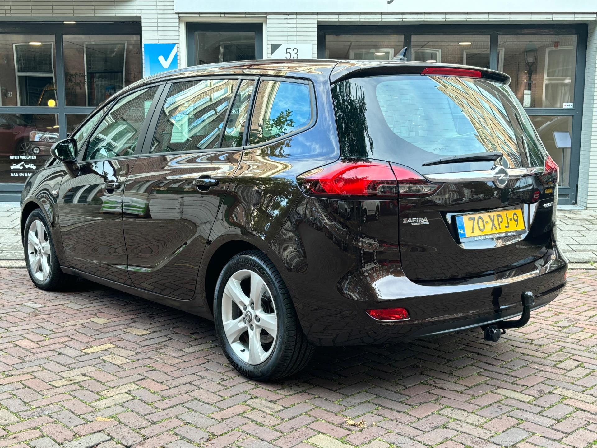 Opel Zafira Tourer 1.4 Business Edition | AIRCO | NAVIGATIE | PDC | LMV 17 | TREKHAAK |