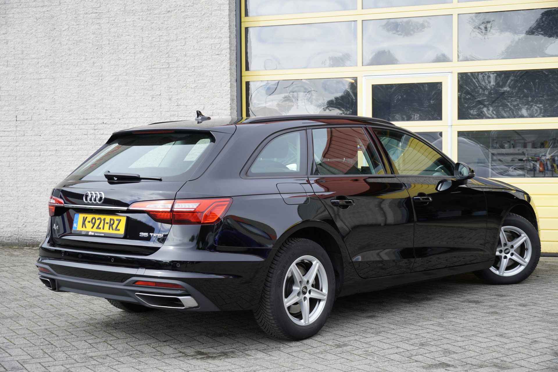 Audi A4 Avant 35 TFSI 150PK! Automaat Pro Line BJ2021 Lmv 16″ | Led | Pdc | Elek. achterklep | App-Connect | Climate control | Cruise co