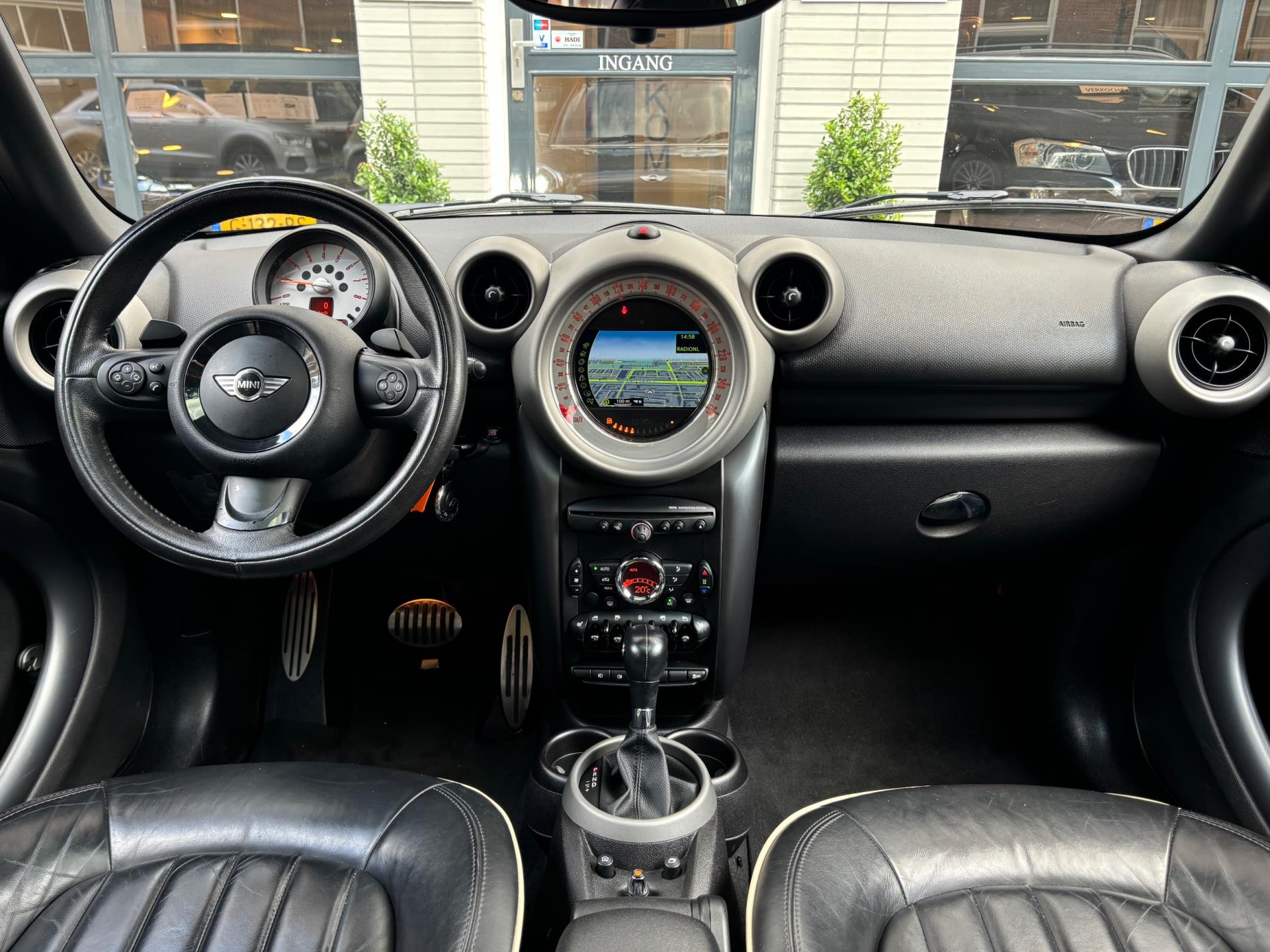 Mini Mini Countryman 1.6 Cooper S ALL4 Chili | AUTOMAAT | KEYLESS ENTRY/GO | LEDER | NAVIGATIE | PANORAMAKDAK |