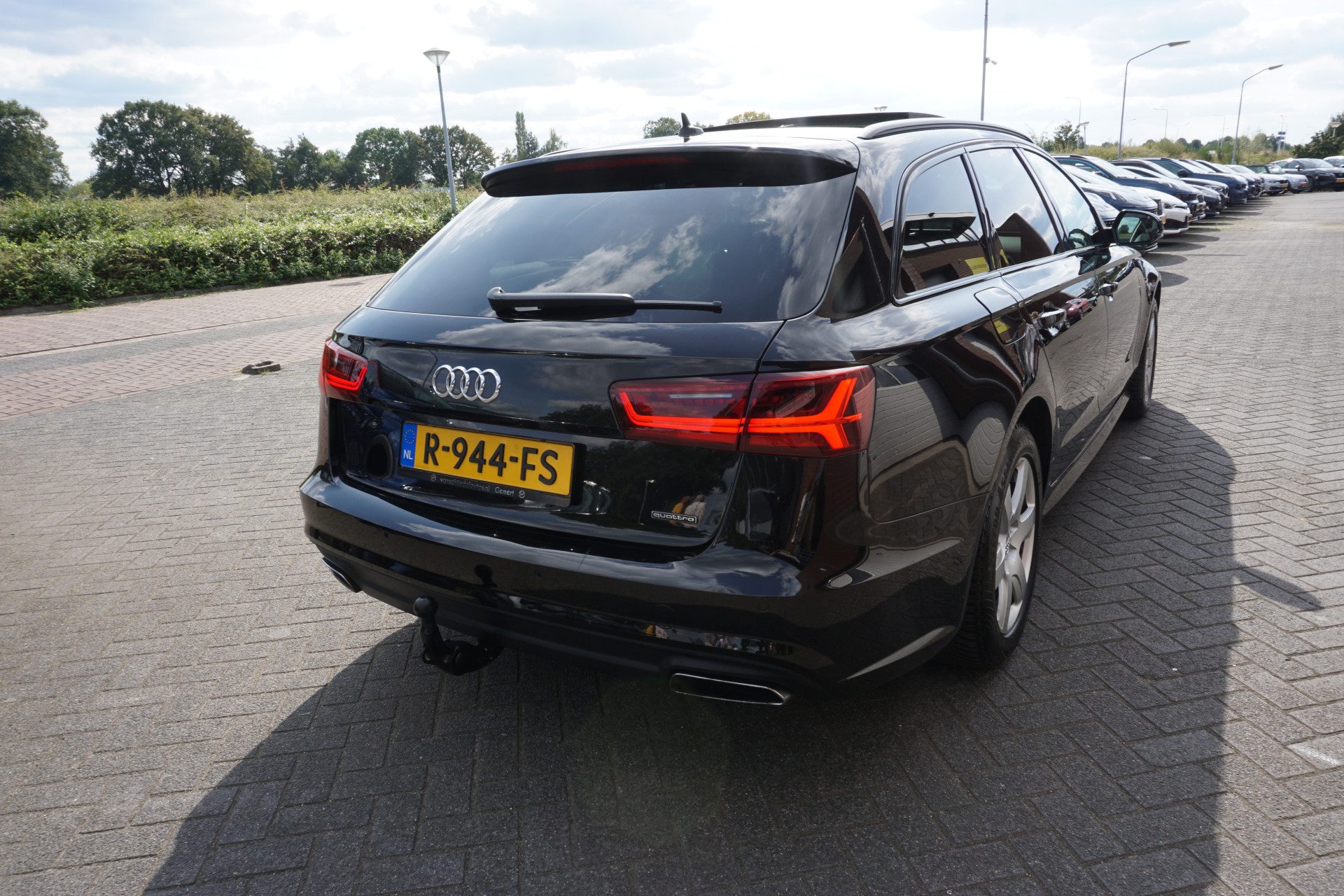 Audi A6 Avant 2.0 TFSI QUATTRO 252PK PREMIUM PANORAMADAK FULL LED LEDER STOELVERWARMING ELECTR.TREKHAAK NAVI CLIMA CRUISE BLUETOOTH PDC V+A LMV ELECTR.STOELEN+MEMORY ELECTR.KLEP ENZ…