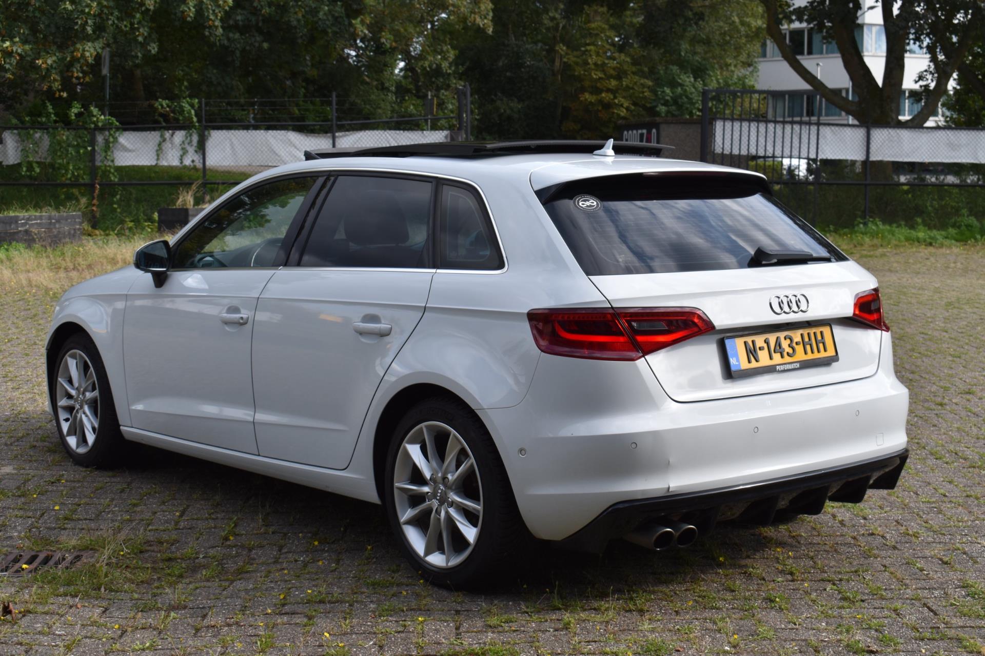 Audi A3 Sportback 1.8 TFSI S-Line Leder Navi Camera Pano Bang&olufsen Bom Vollll