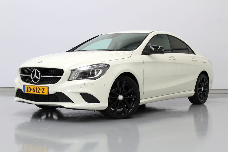 Mercedes-Benz CLA-Klasse 180 Ambition 123PK, NAVIGATIE | DEELS LEER | CRUISE CONTROLE | CAMERA | DEALER ONDERHOUDEN