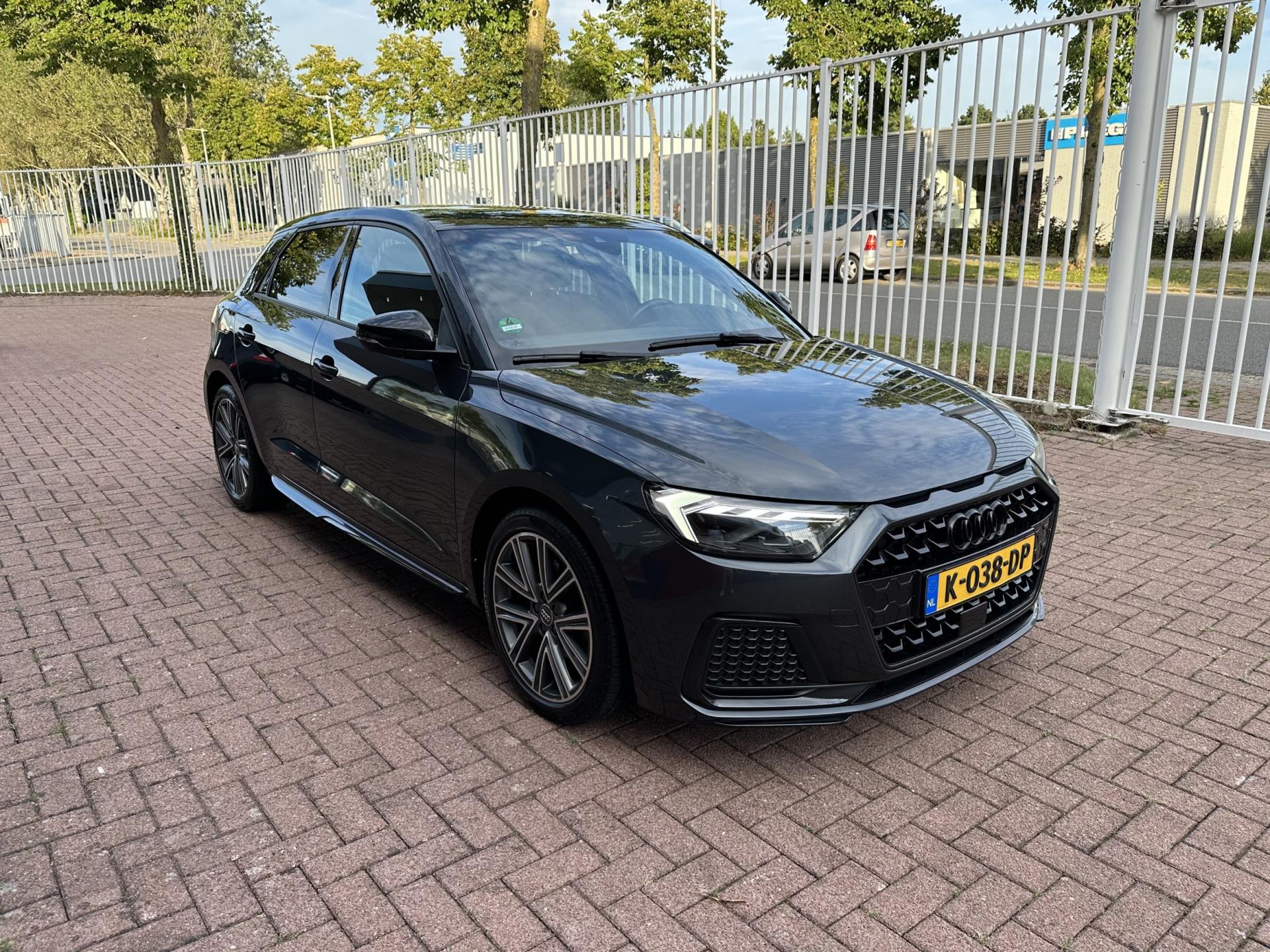 Audi A1 Sportback 30 TFSI epic | LED | Cruise | CarPlay