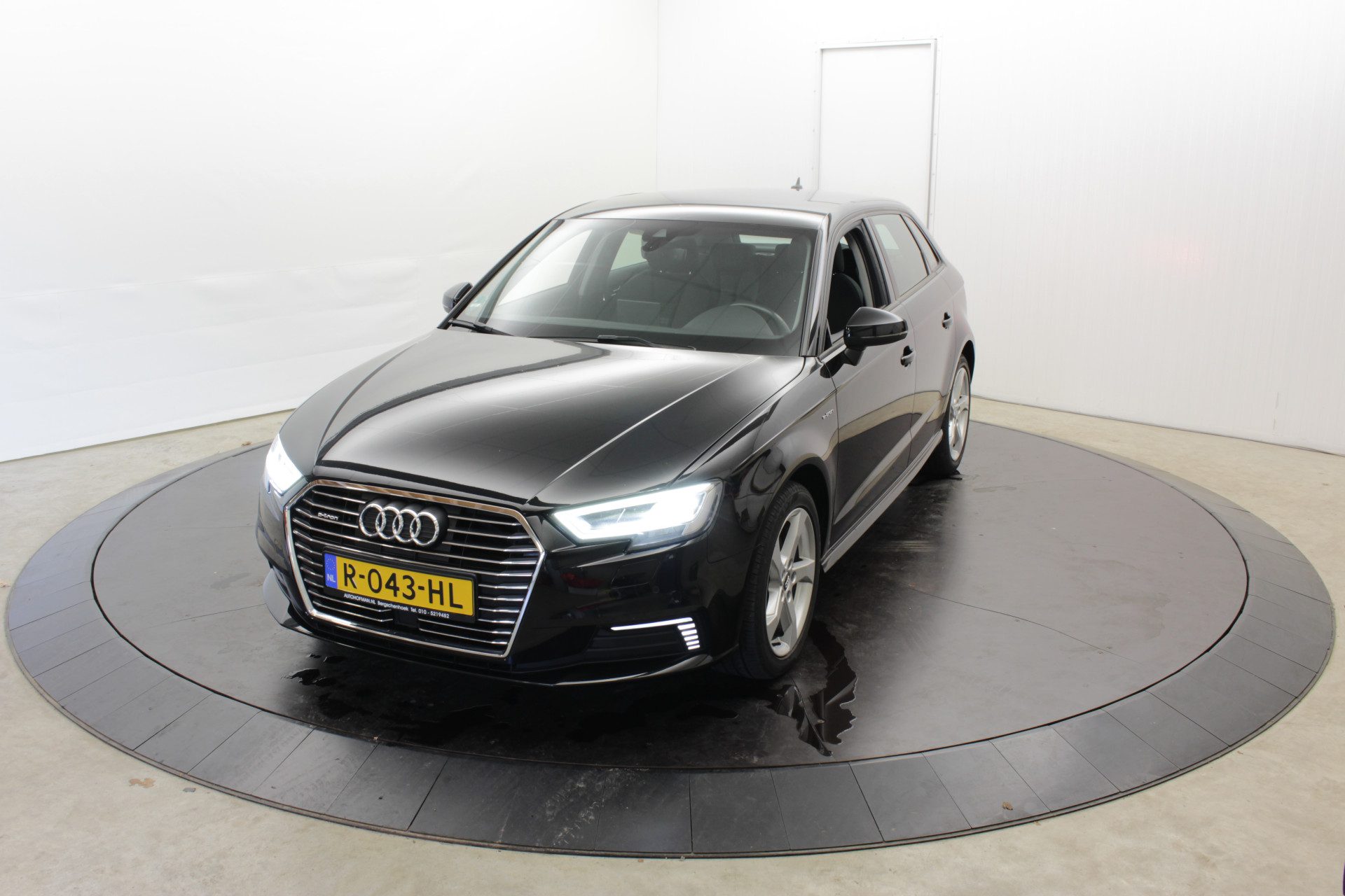 Audi A3 Sportback 1.4 e-tron Sportstoelen Virtual display Camera PDC V+A Adap-Cruise