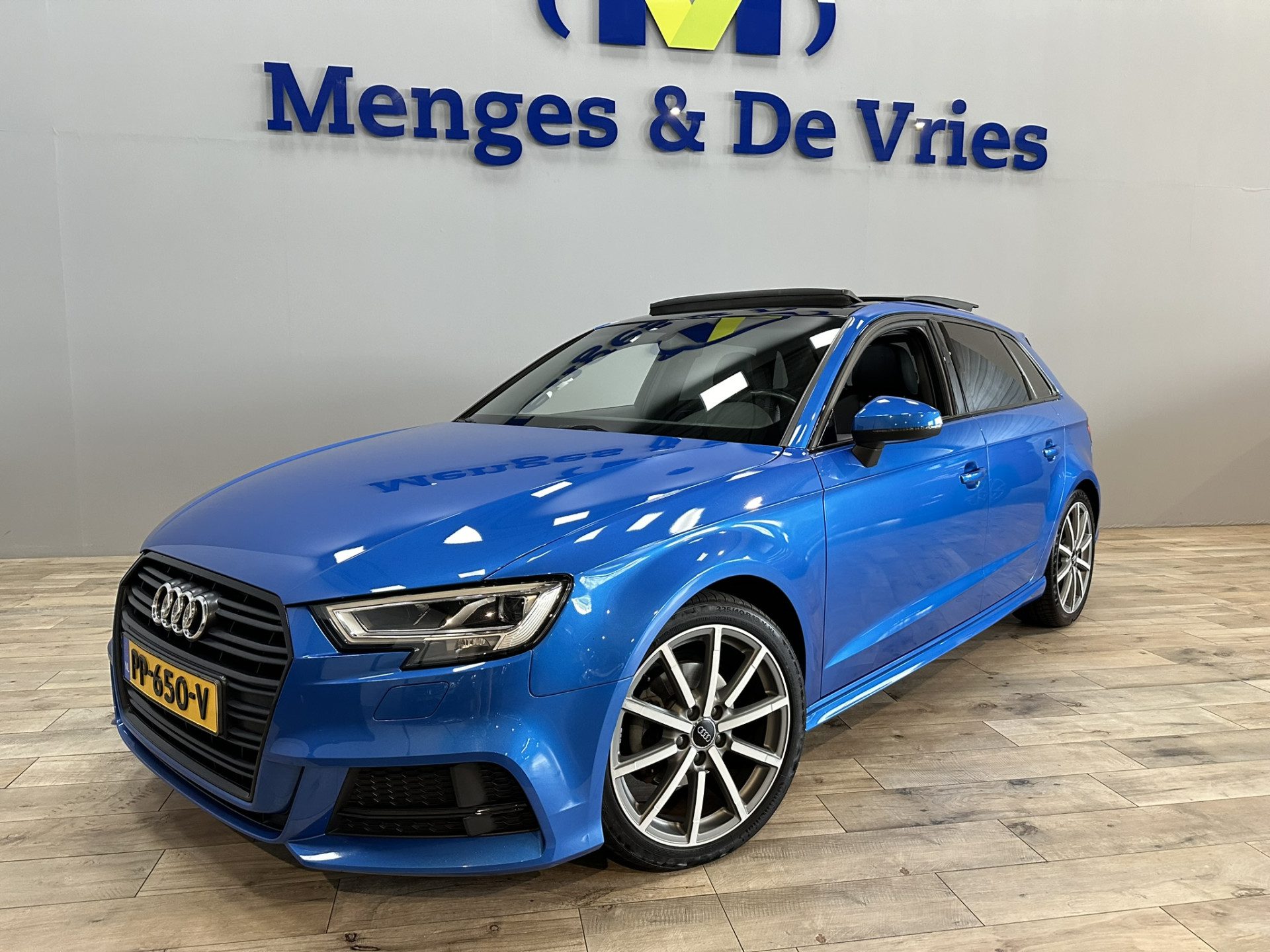 Audi A3 Sportback 1.5 TFSI CoD Sport Edition 3x S Line | LED | Panorama | B&O | Cruise Control | Navigatie | Apple Carplay | Isofix | NAP |