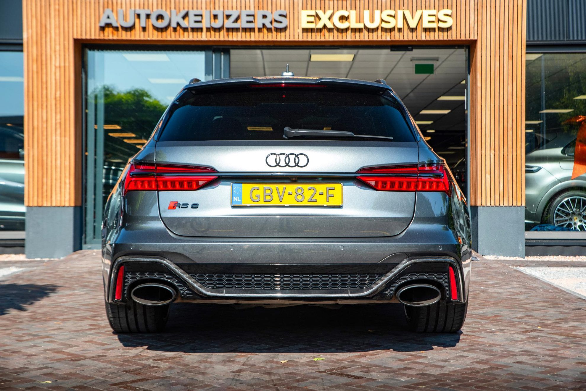 Audi A6 Avant RS 6 TFSI quattro Eventuri Keramisch ACC 360 Cam B&O BTW Auto