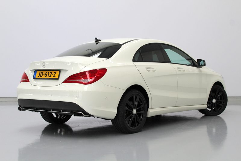 Mercedes-Benz CLA-Klasse 180 Ambition 123PK, NAVIGATIE | DEELS LEER | CRUISE CONTROLE | CAMERA | DEALER ONDERHOUDEN