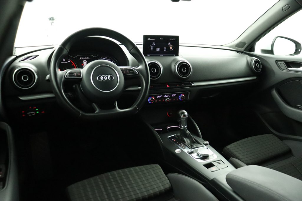 Audi A3 Sportback 1.4 TFSI Ambition Pro Line plus, Orig.NL – 12 MND GARANTIE | Panorama | Keyless | NAVI | Bi-Xenon | Cruise | Sportstoelen | 100% Onderhouden!! -RIJKLAAR