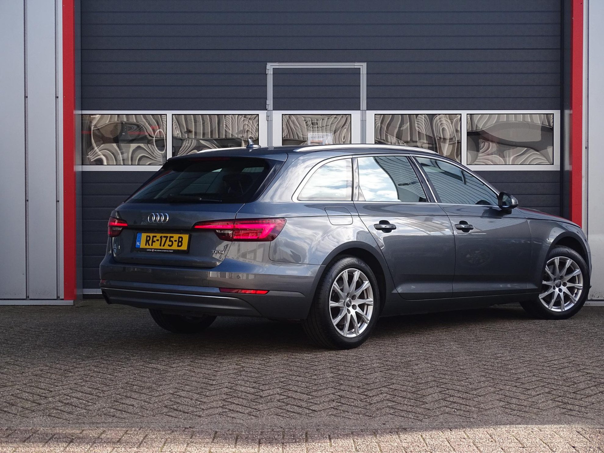 Audi A4 Avant 1.4 TFSI Sport Lease Edition  | Cruise | Elek Klep | Parkeer sensoren |